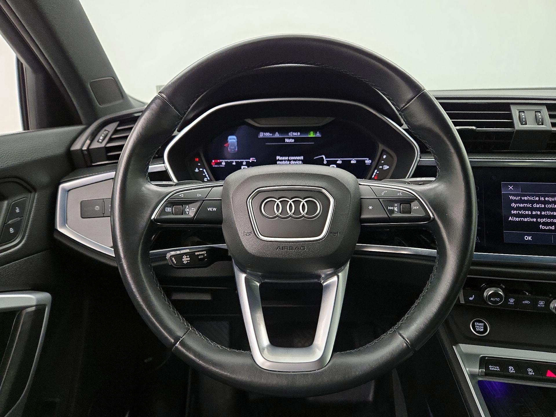 Thumbnail: 2021 Audi Q3 - 10
