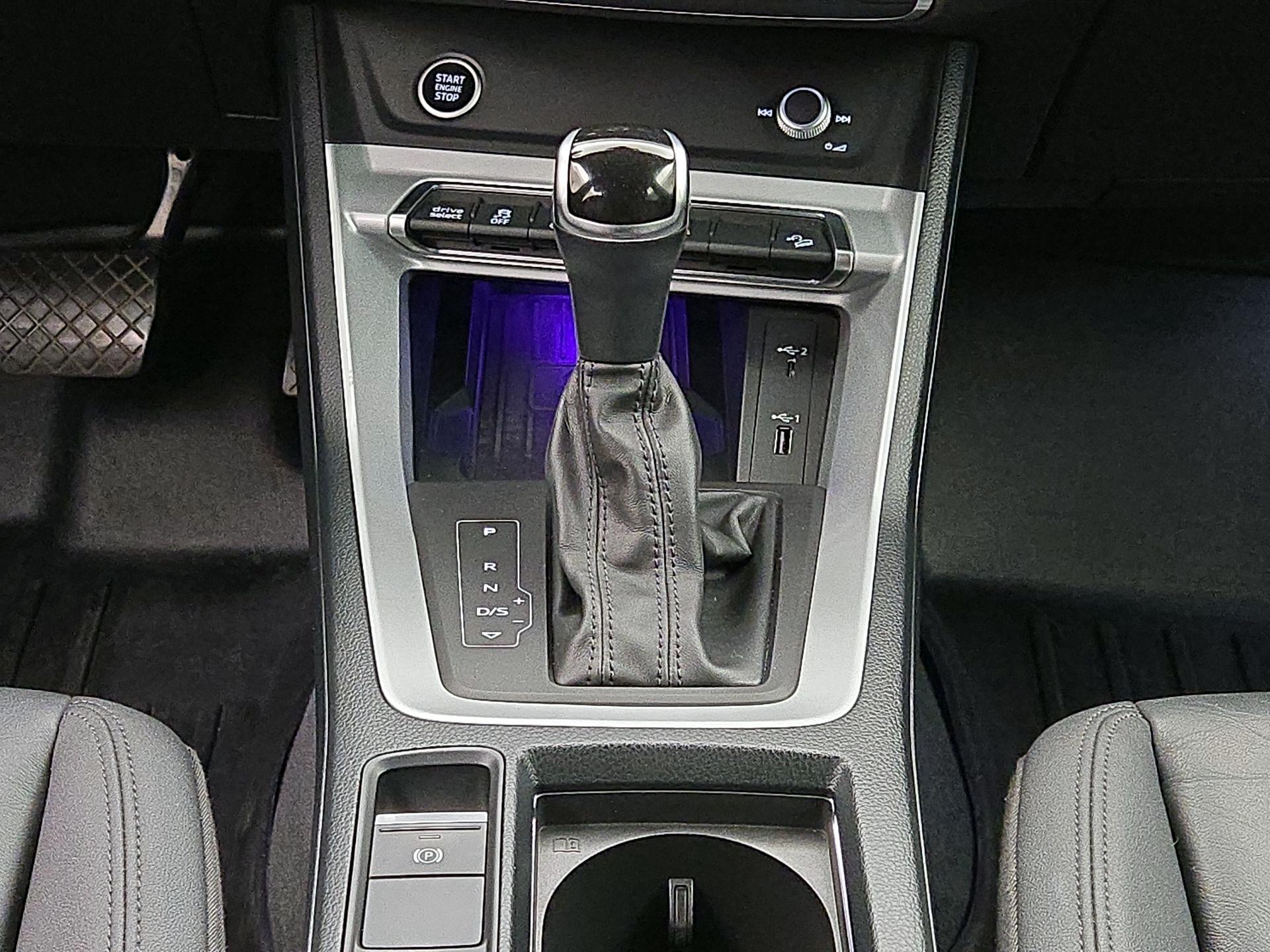 Thumbnail: 2021 Audi Q3 - 17