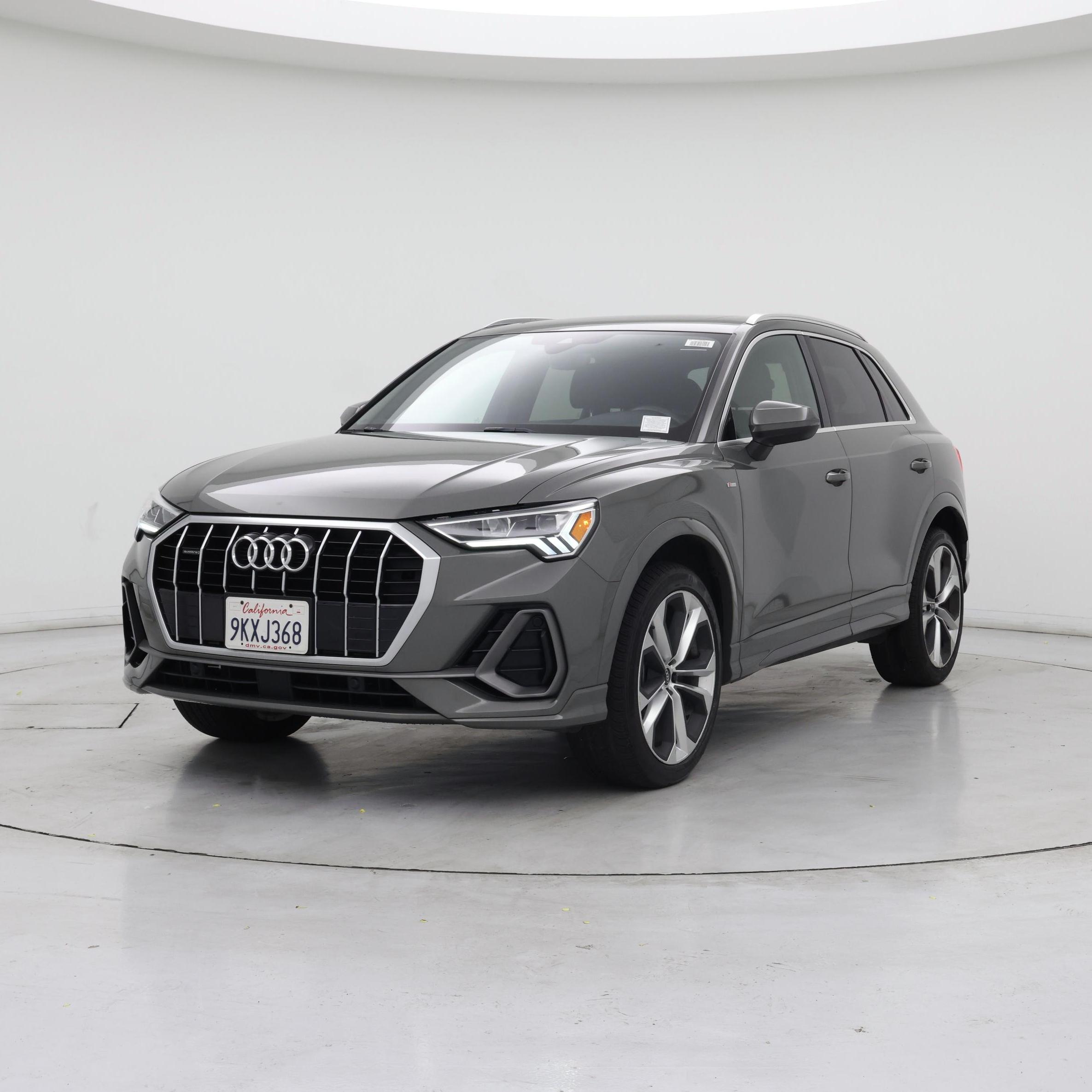 Thumbnail: 2021 Audi Q3 - 4