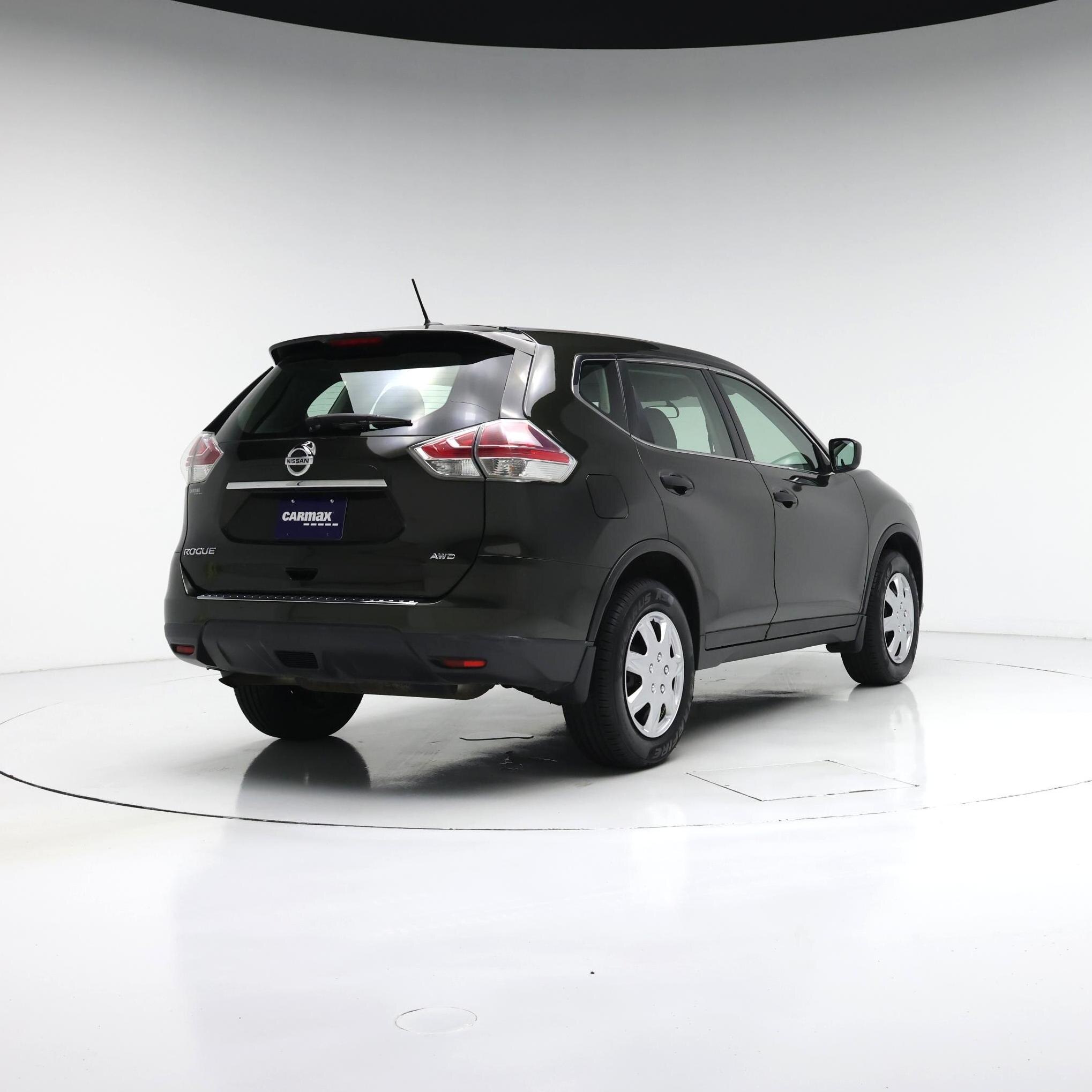 Thumbnail: 2016 Nissan Rogue - 8