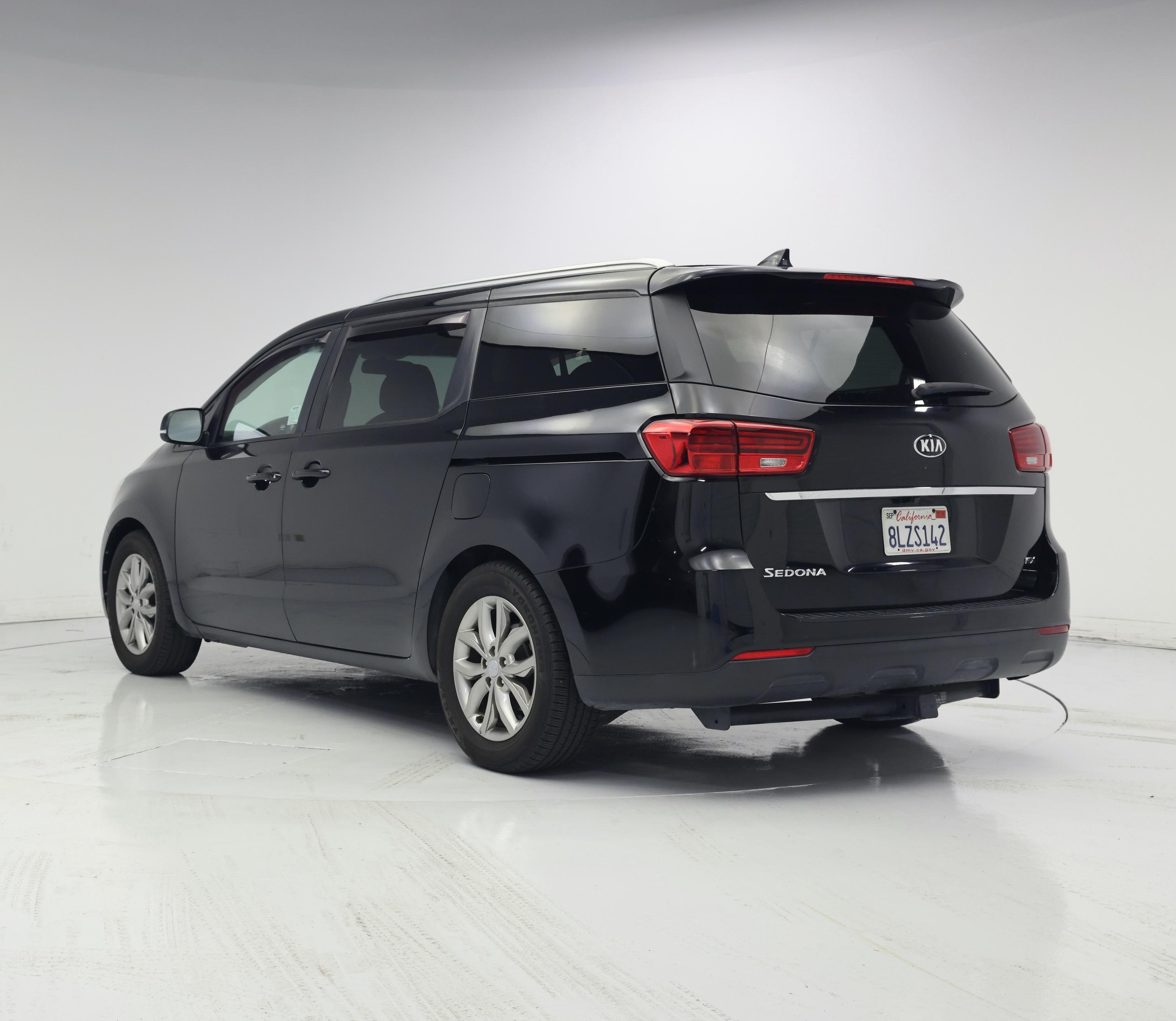 Thumbnail: 2019 Kia Sedona - 2