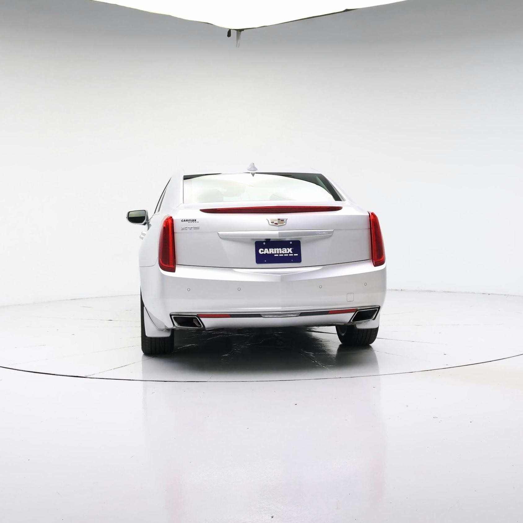 Thumbnail: 2016 Cadillac XTS - 6
