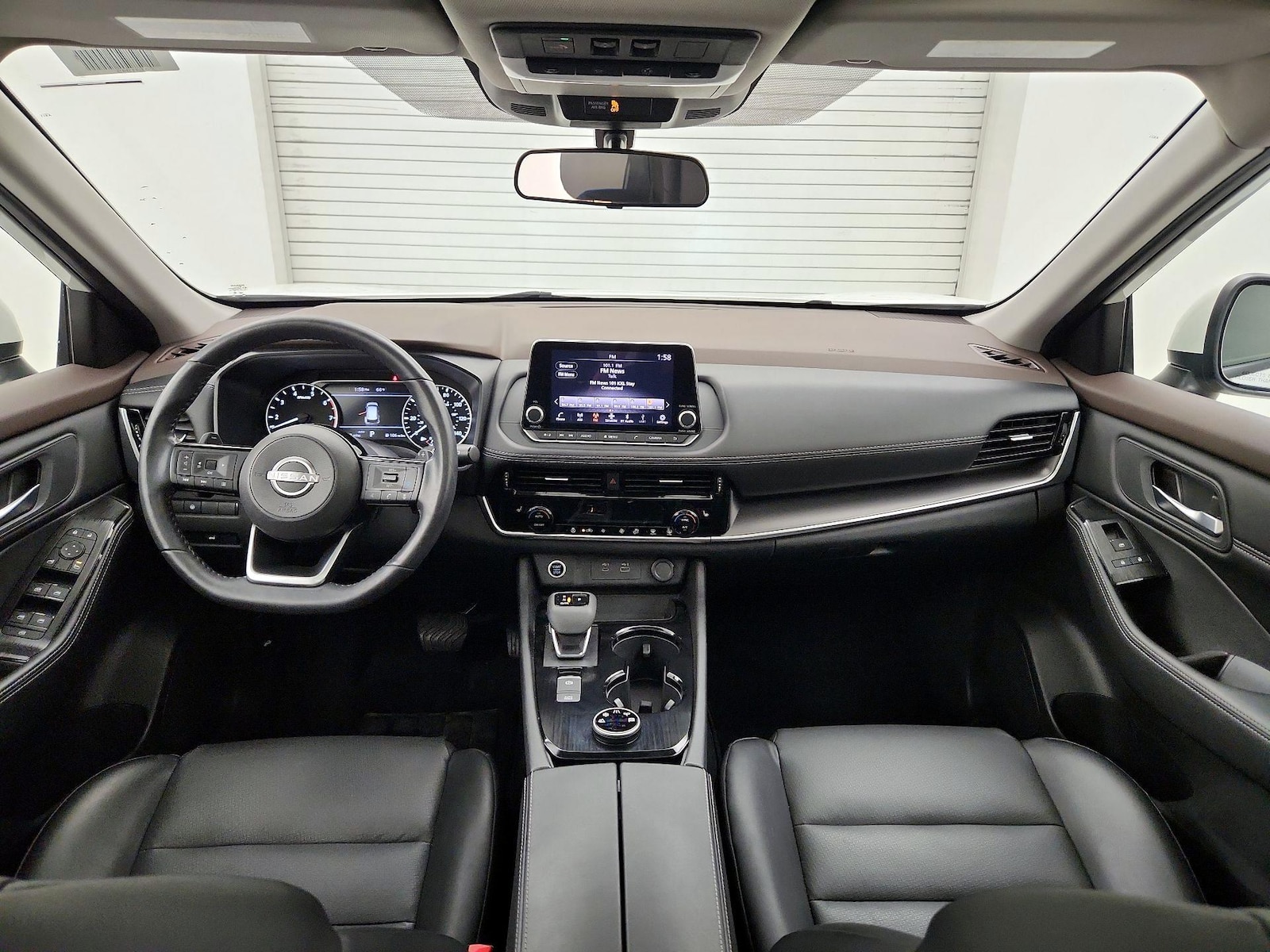 2023 Nissan Rogue SV - Photo 10