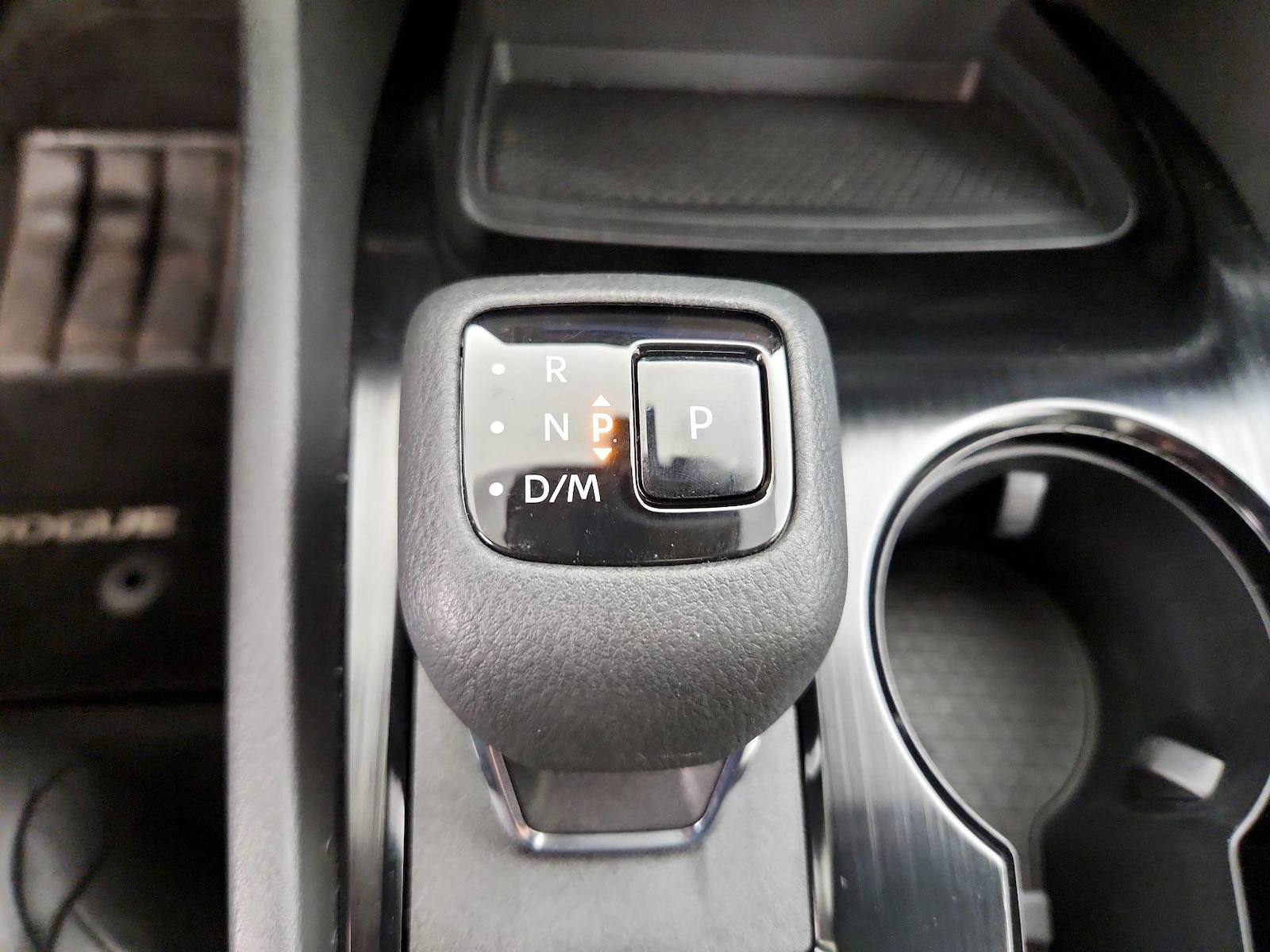 2023 Nissan Rogue SV - Photo 18