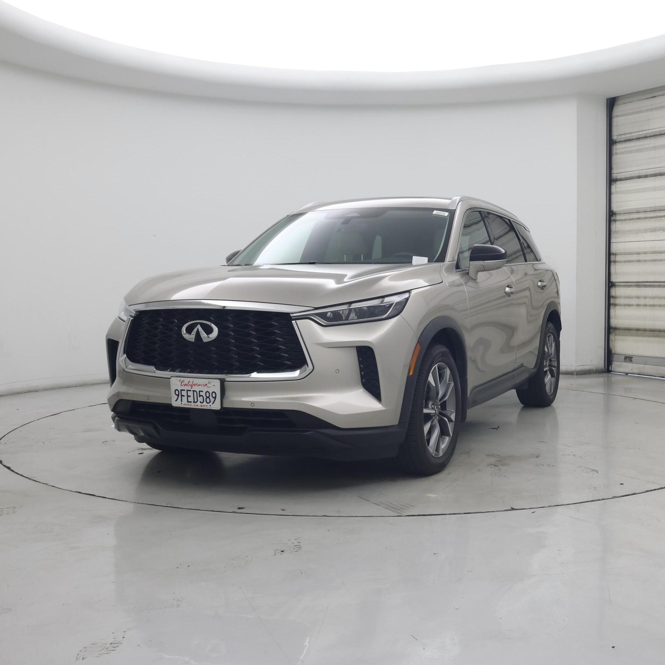Thumbnail: 2023 INFINITI QX60 - 4