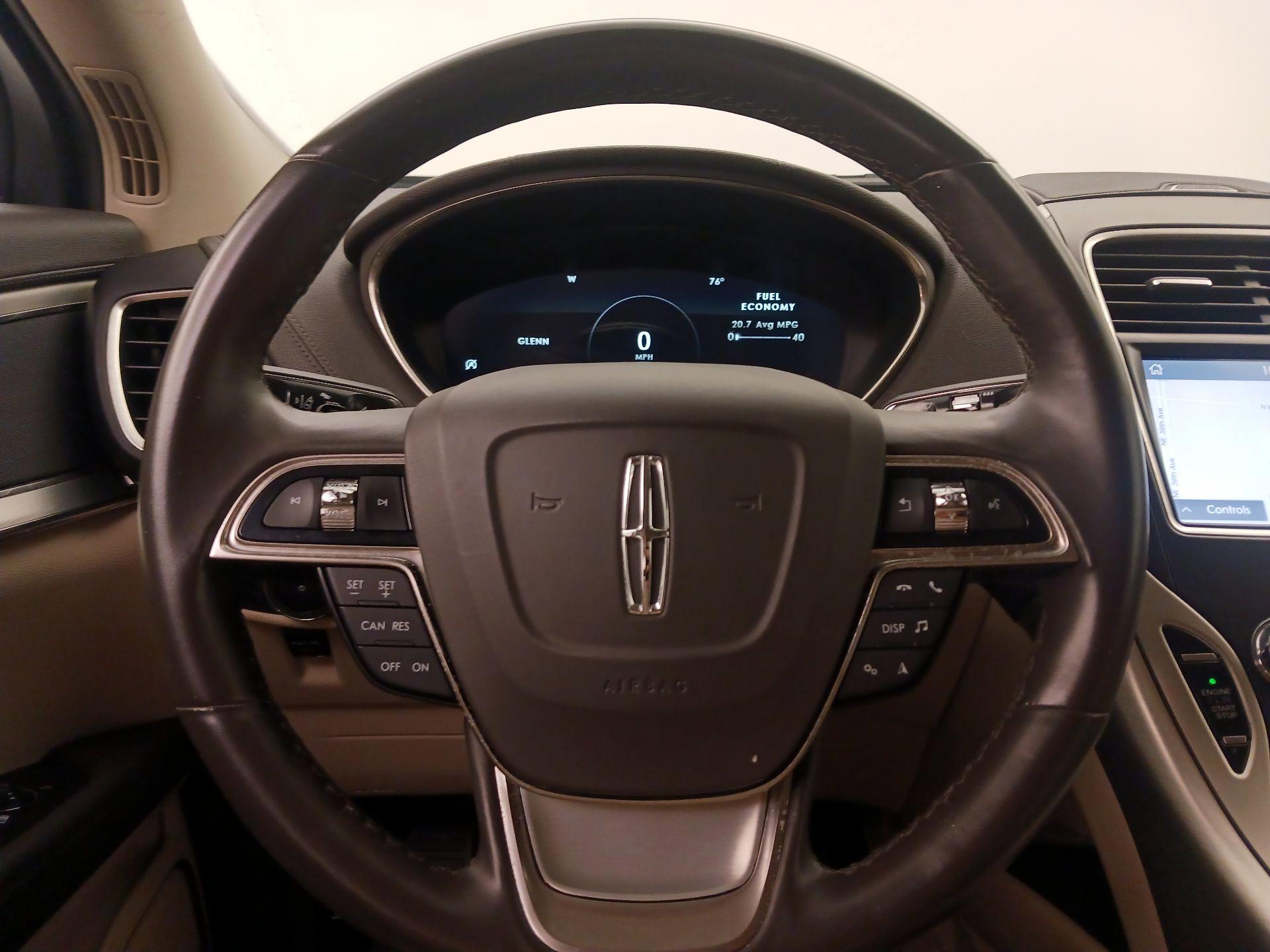 Thumbnail: 2020 Lincoln Nautilus - 10