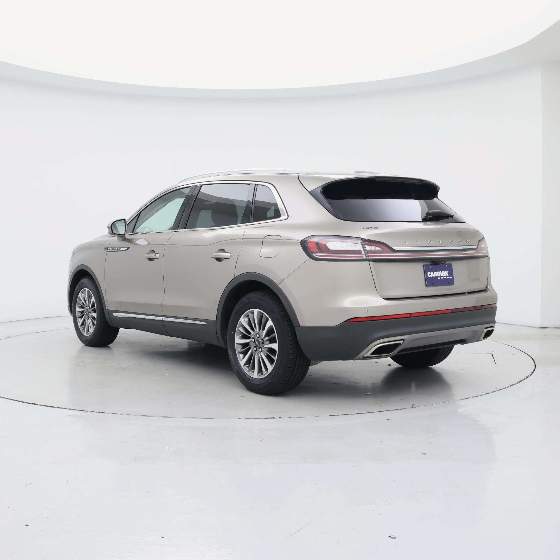 Thumbnail: 2020 Lincoln Nautilus - 2