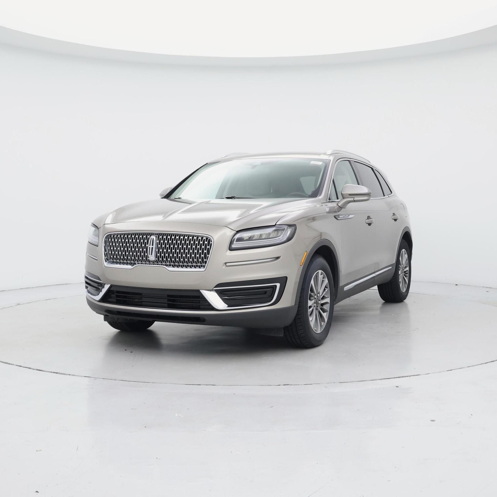 Thumbnail: 2020 Lincoln Nautilus - 4