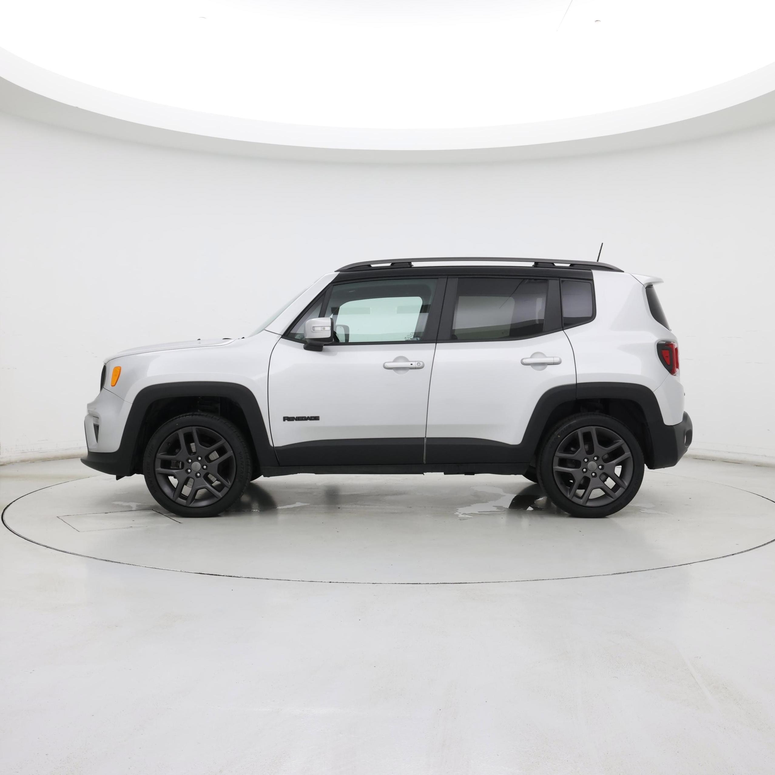 Thumbnail: 2020 Jeep Renegade - 3