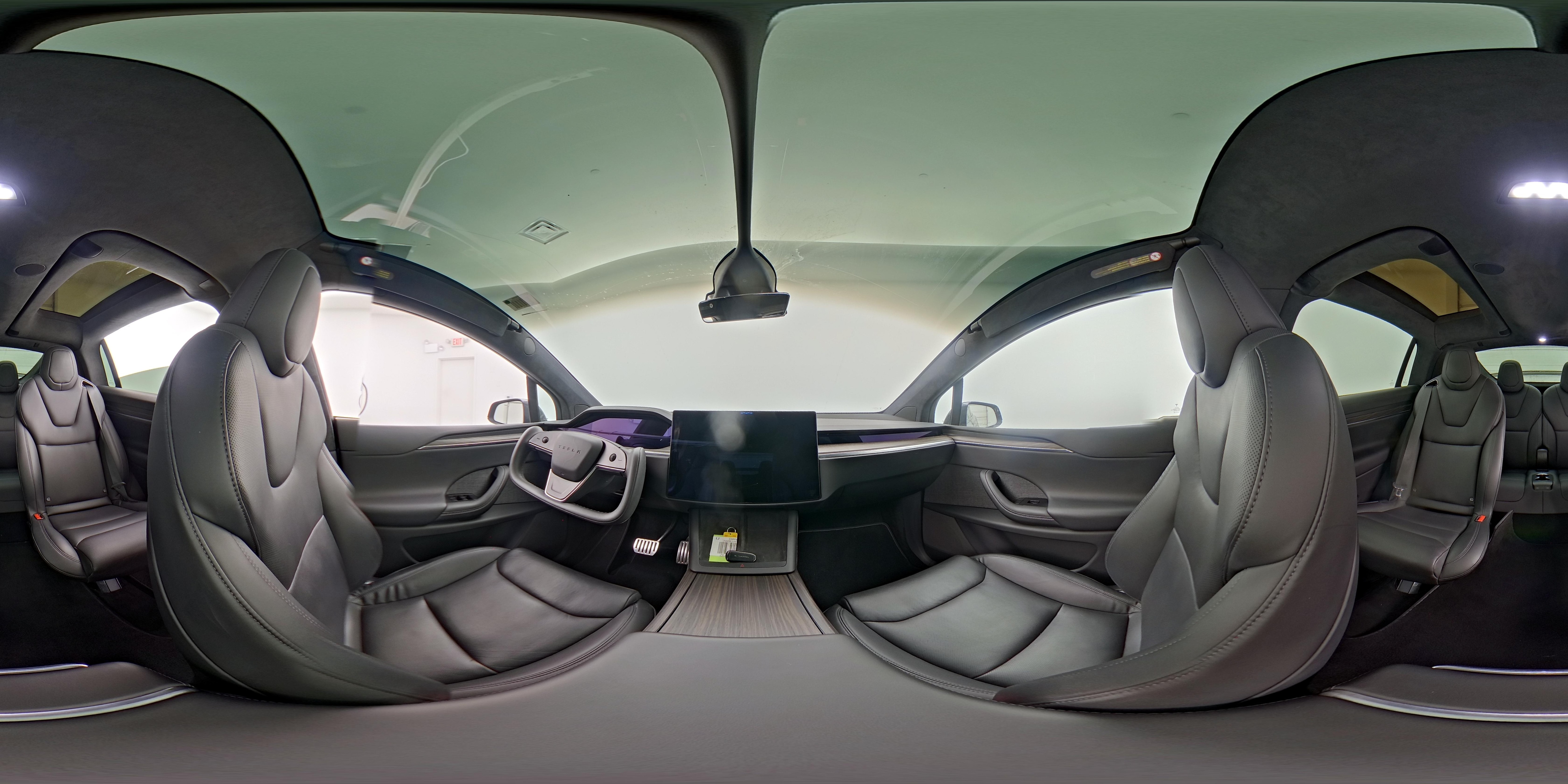 2022 Tesla Model X Long Range - Photo 24