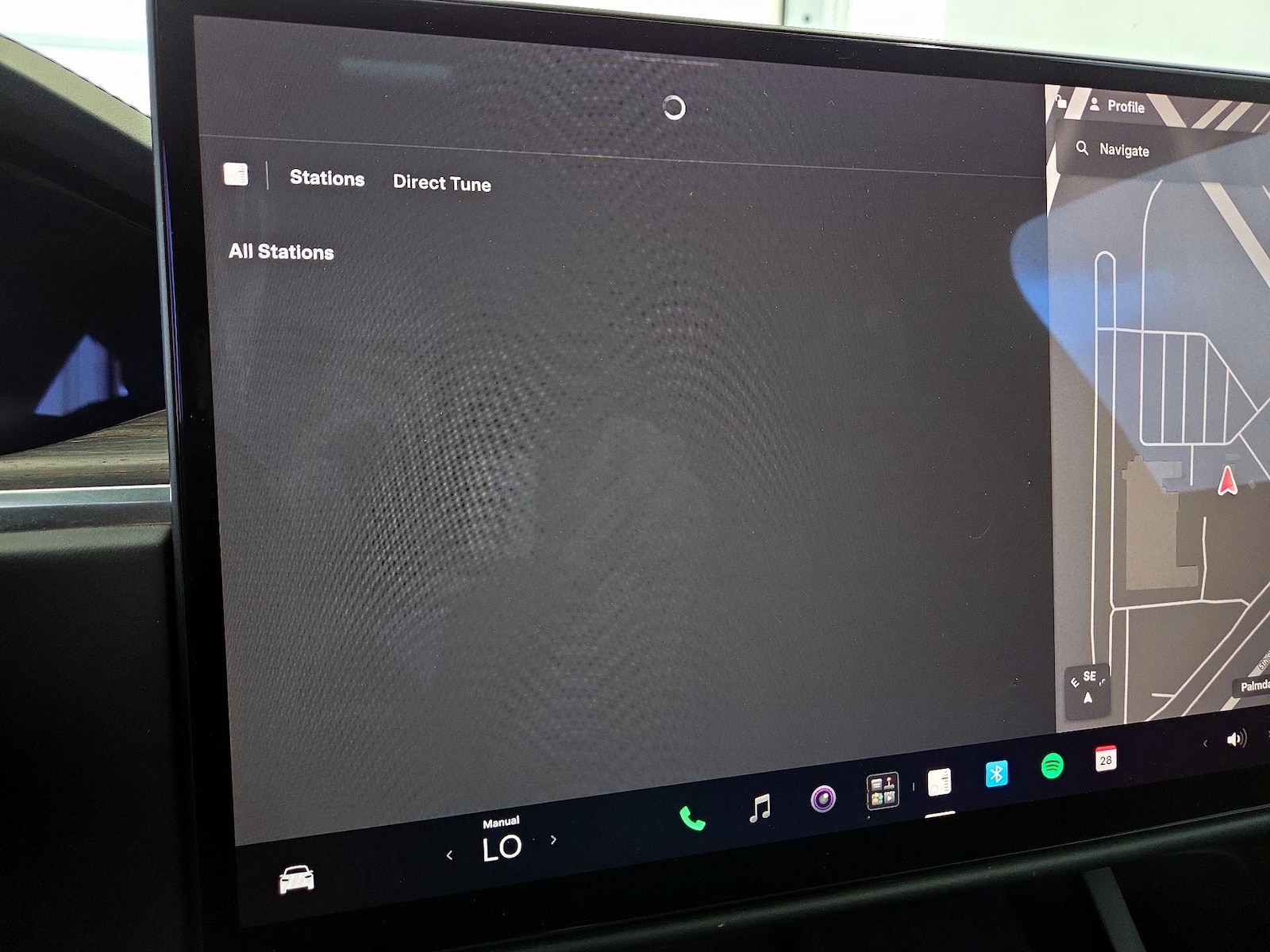2022 Tesla Model X Long Range - Photo 16