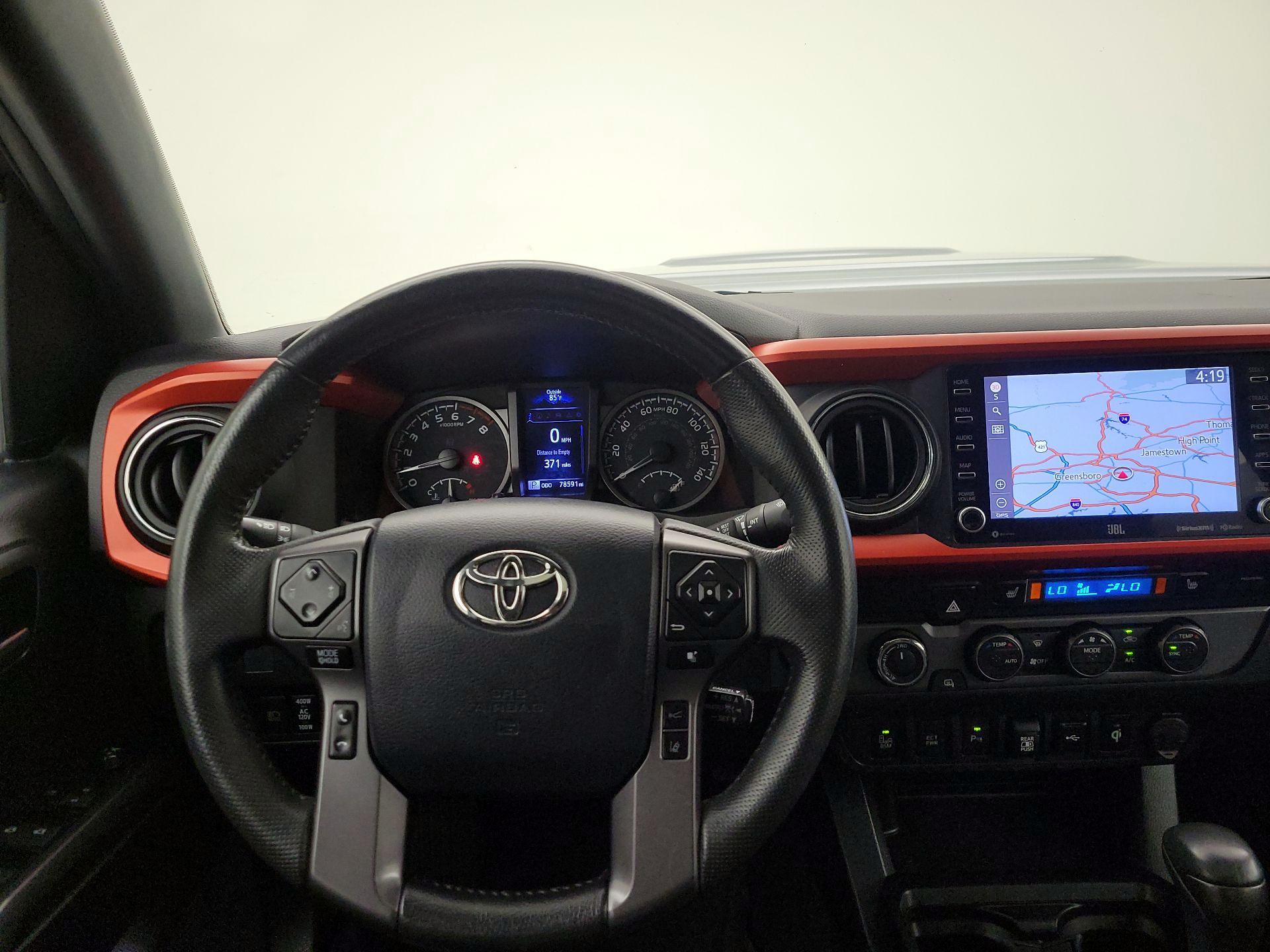 Thumbnail: 2020 Toyota Tacoma - 10