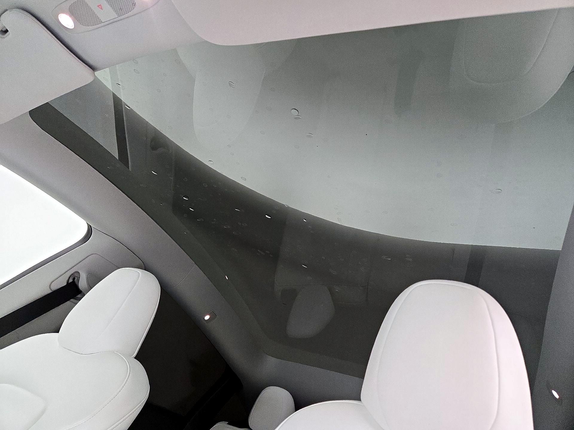 Thumbnail: 2025 Tesla Model Y - 19