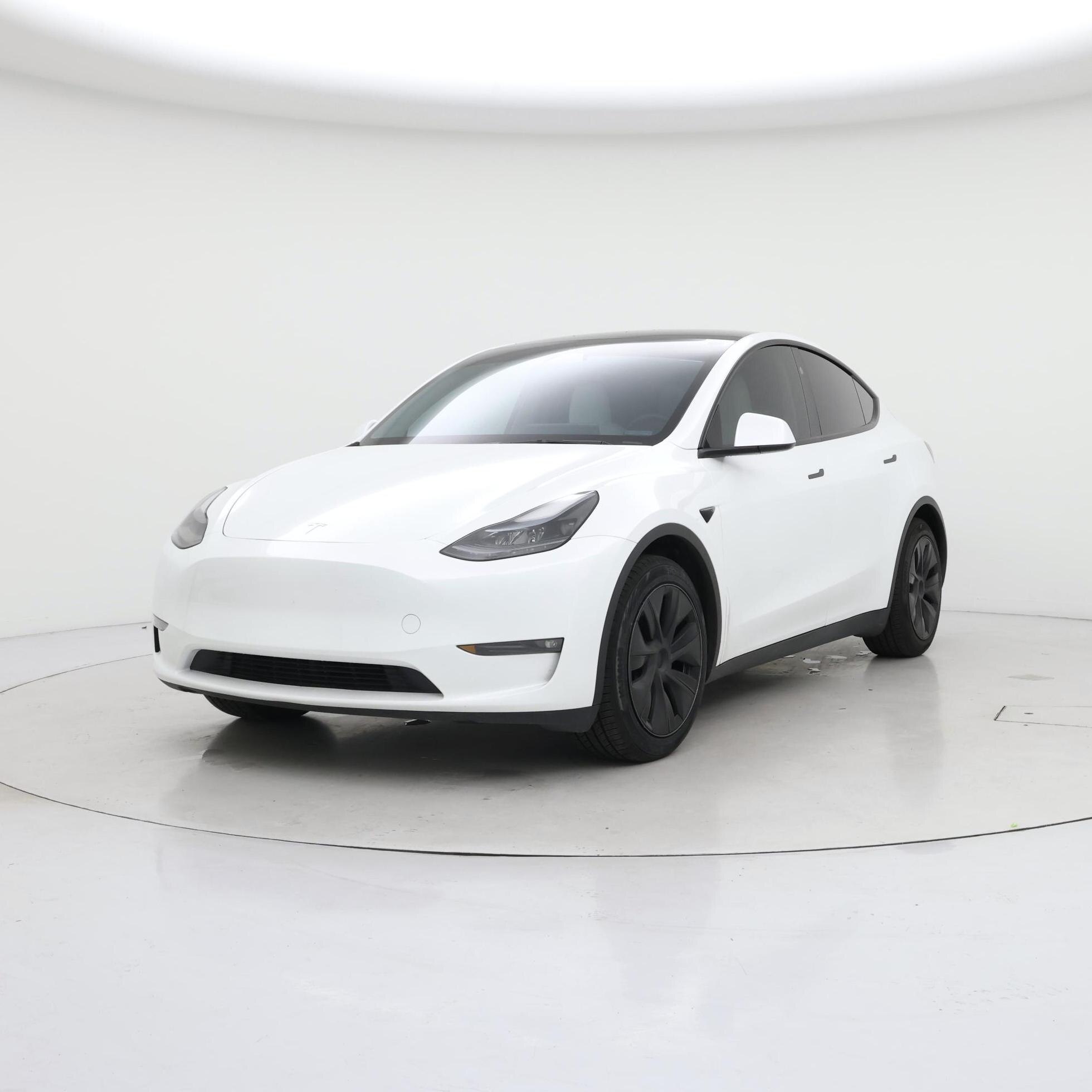 Thumbnail: 2025 Tesla Model Y - 4
