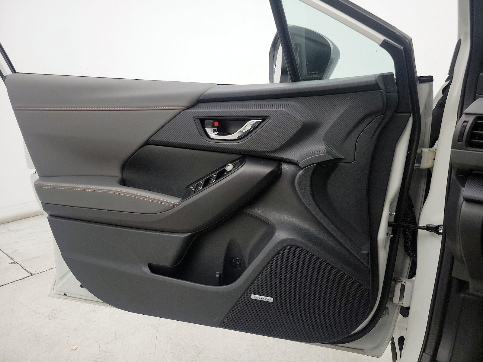 2025 Subaru Crosstrek Limited - Photo 13