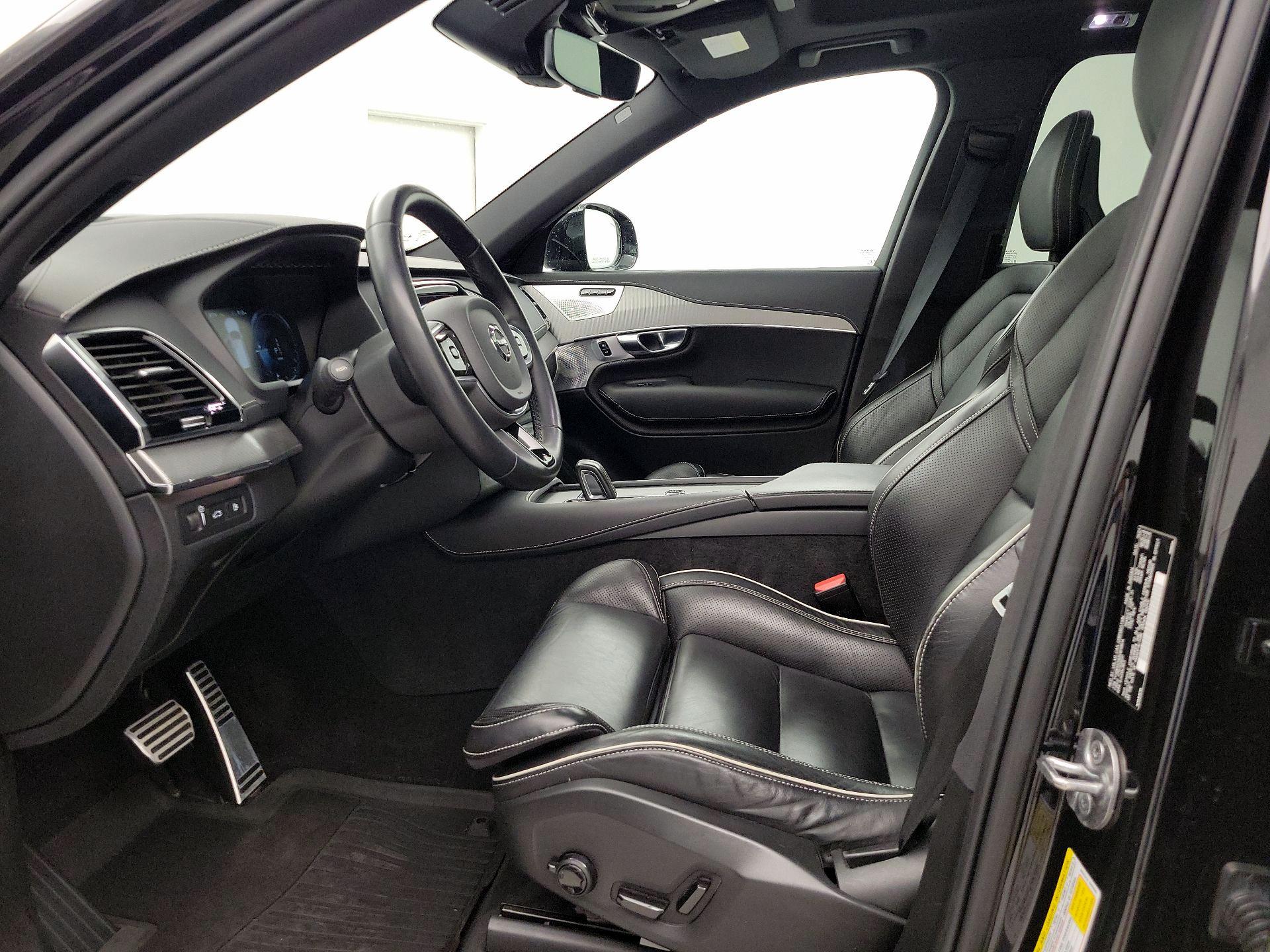 Thumbnail: 2022 Volvo XC90 - 11