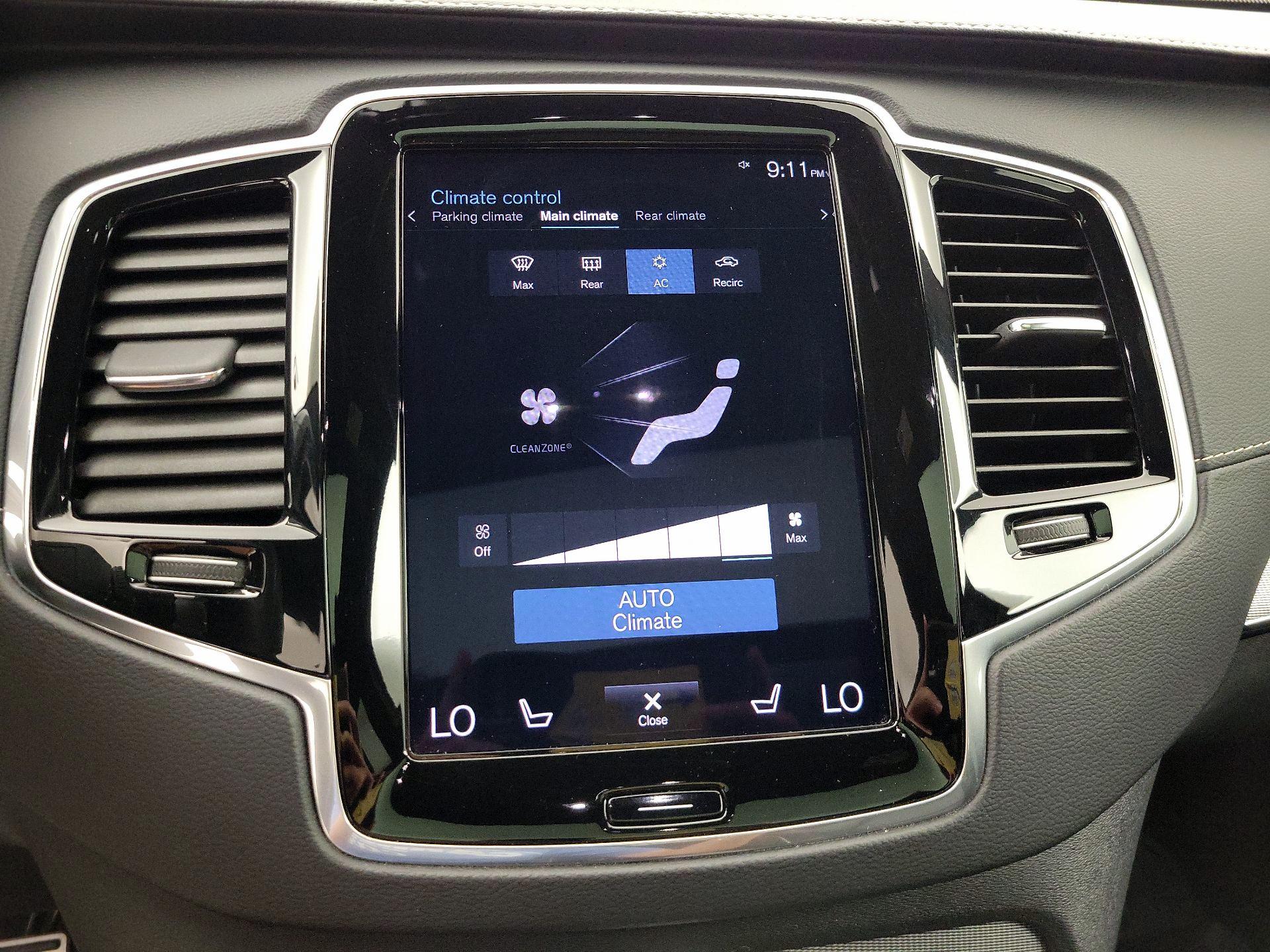 Thumbnail: 2022 Volvo XC90 - 16