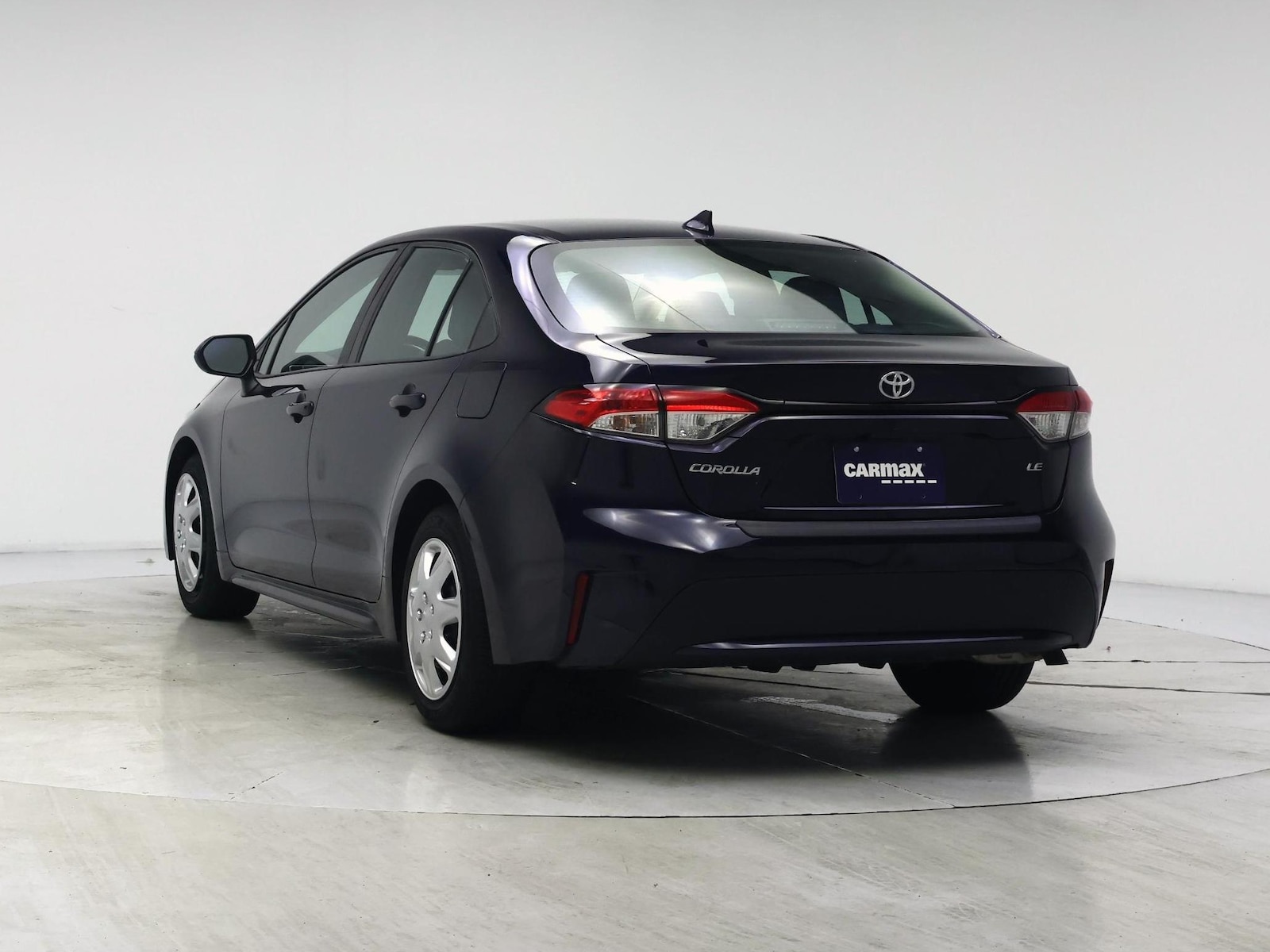 2020 Toyota Corolla LE - Photo 3