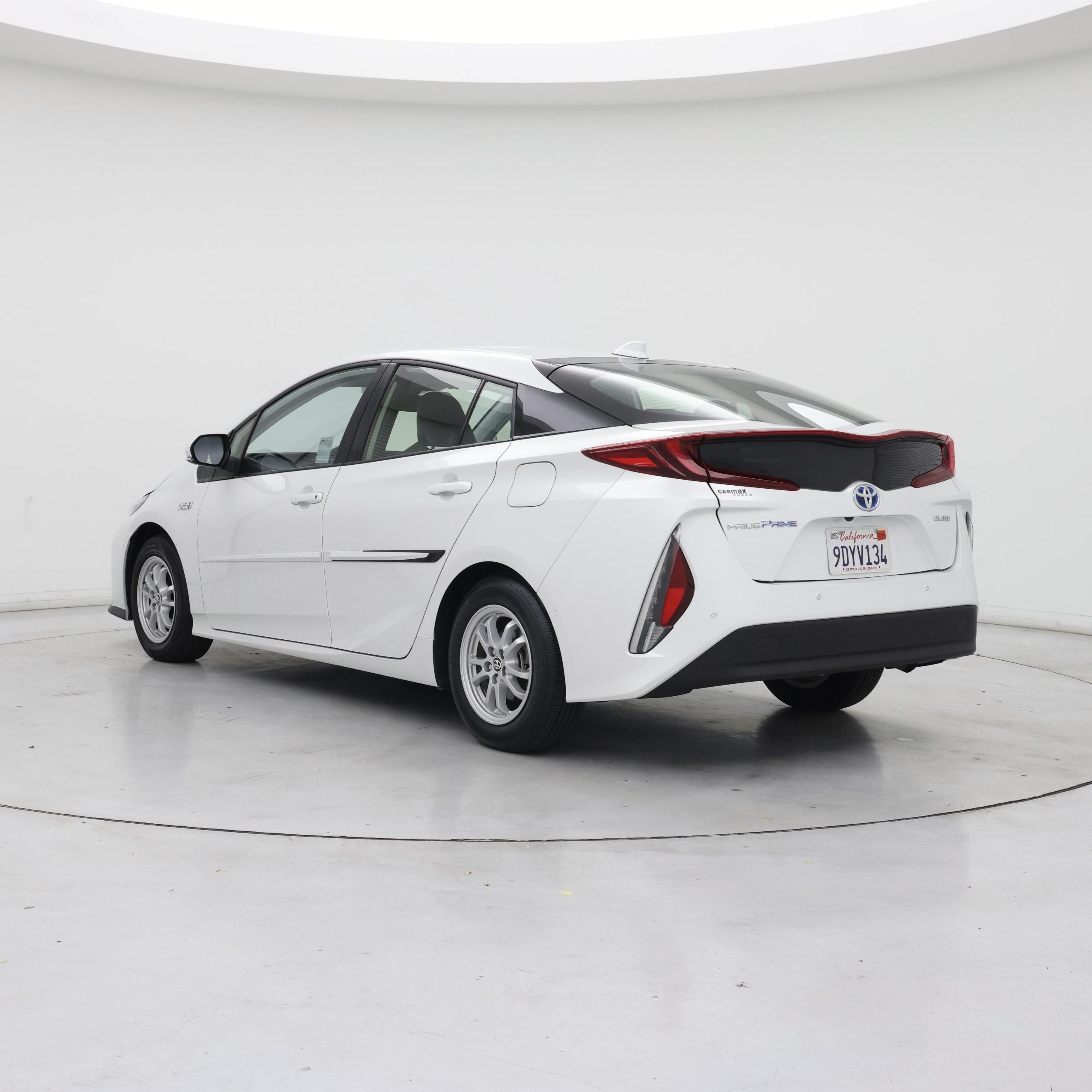 Thumbnail: 2022 Toyota Prius Prime - 2