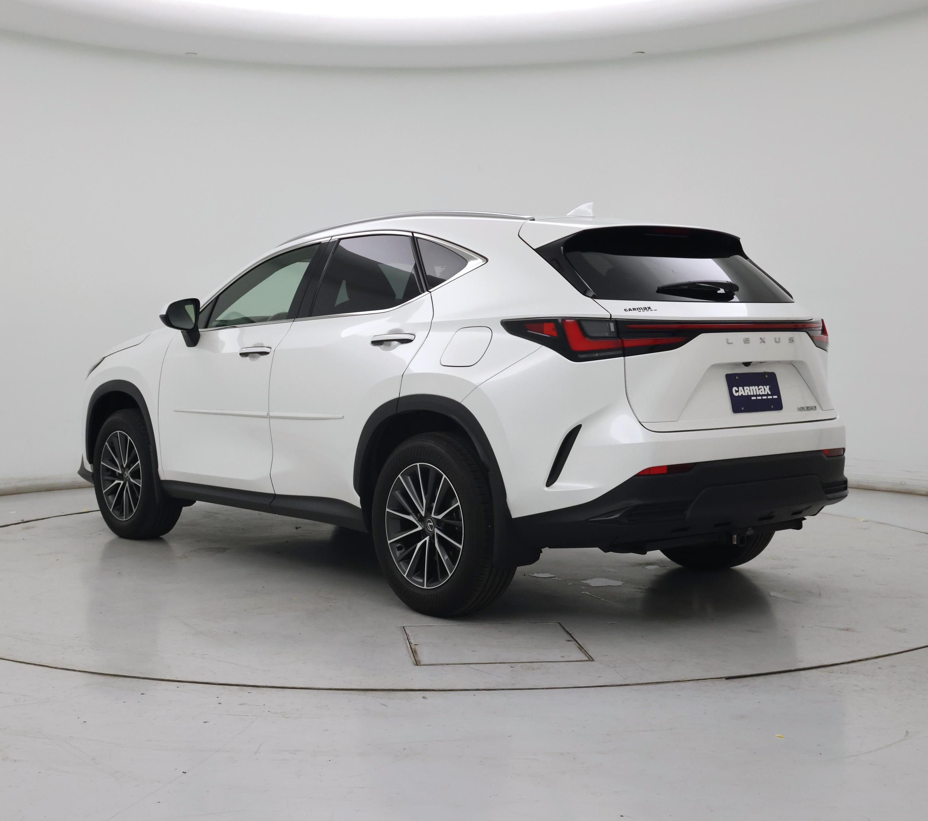 Thumbnail: 2024 Lexus NX - 2