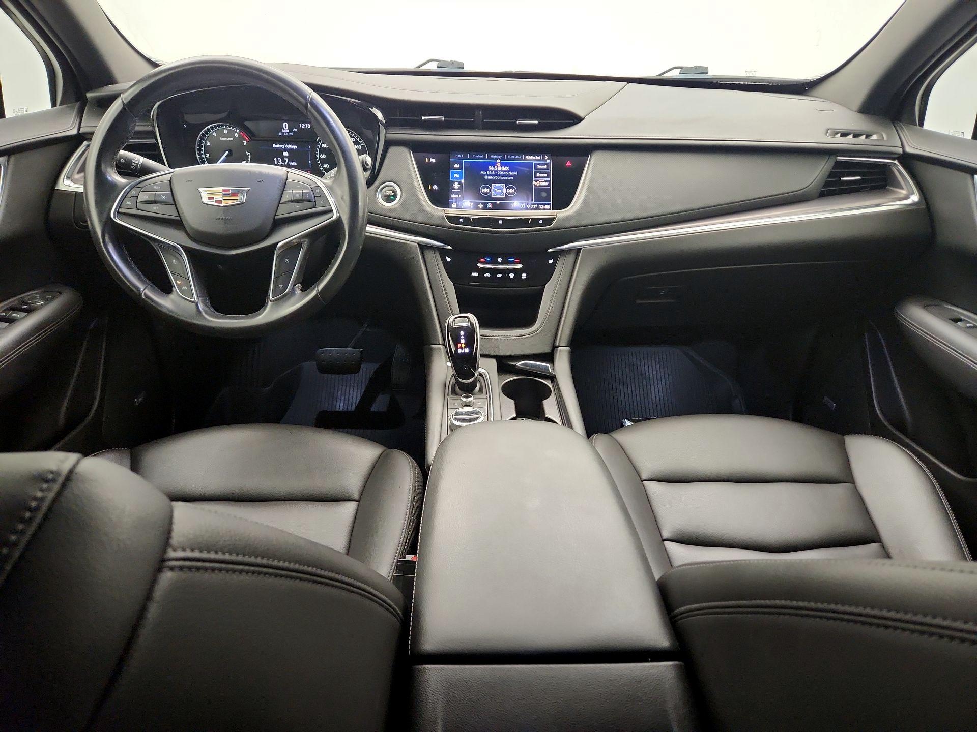 Thumbnail: 2020 Cadillac XT5 - 9