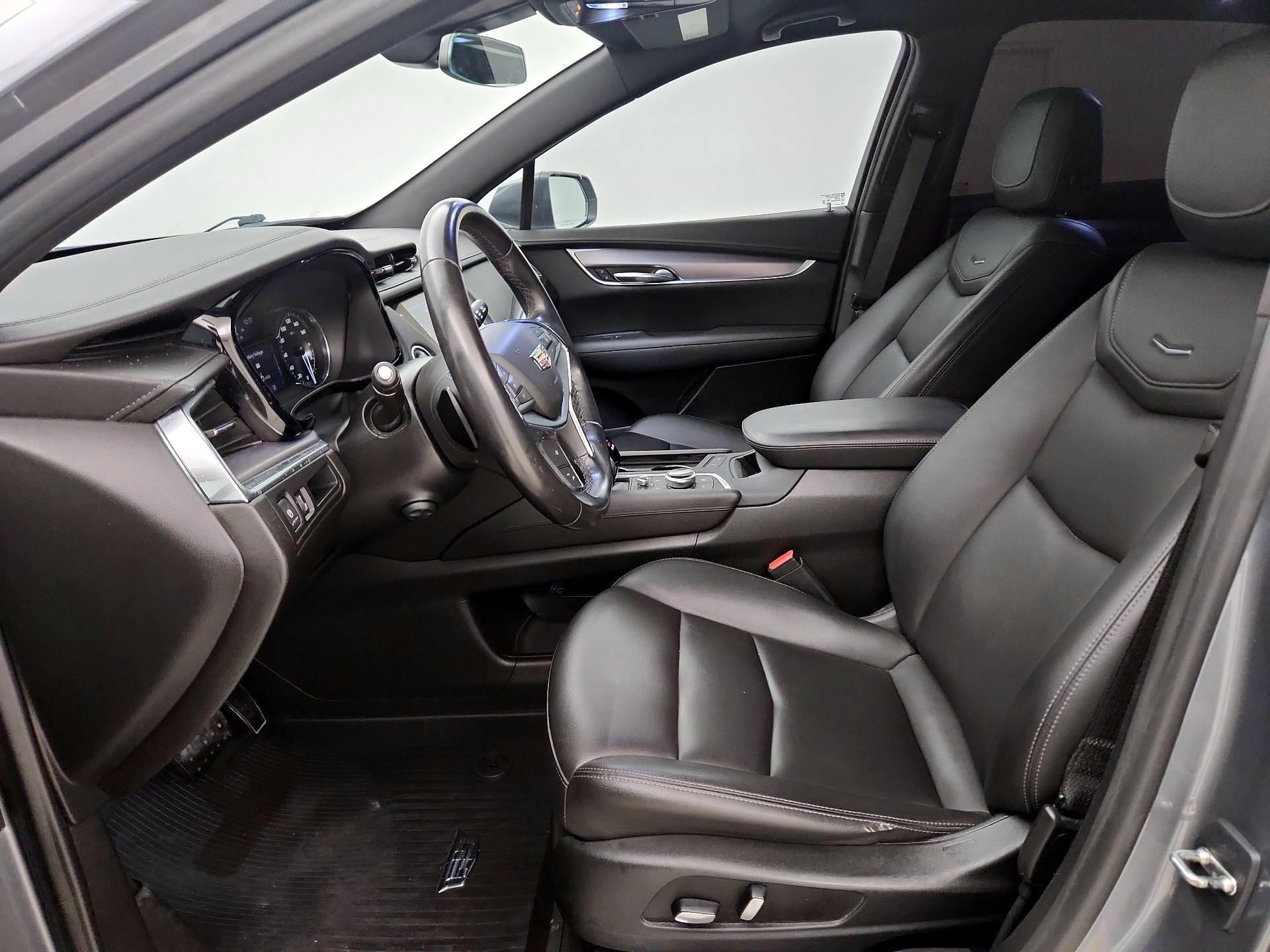 Thumbnail: 2020 Cadillac XT5 - 11