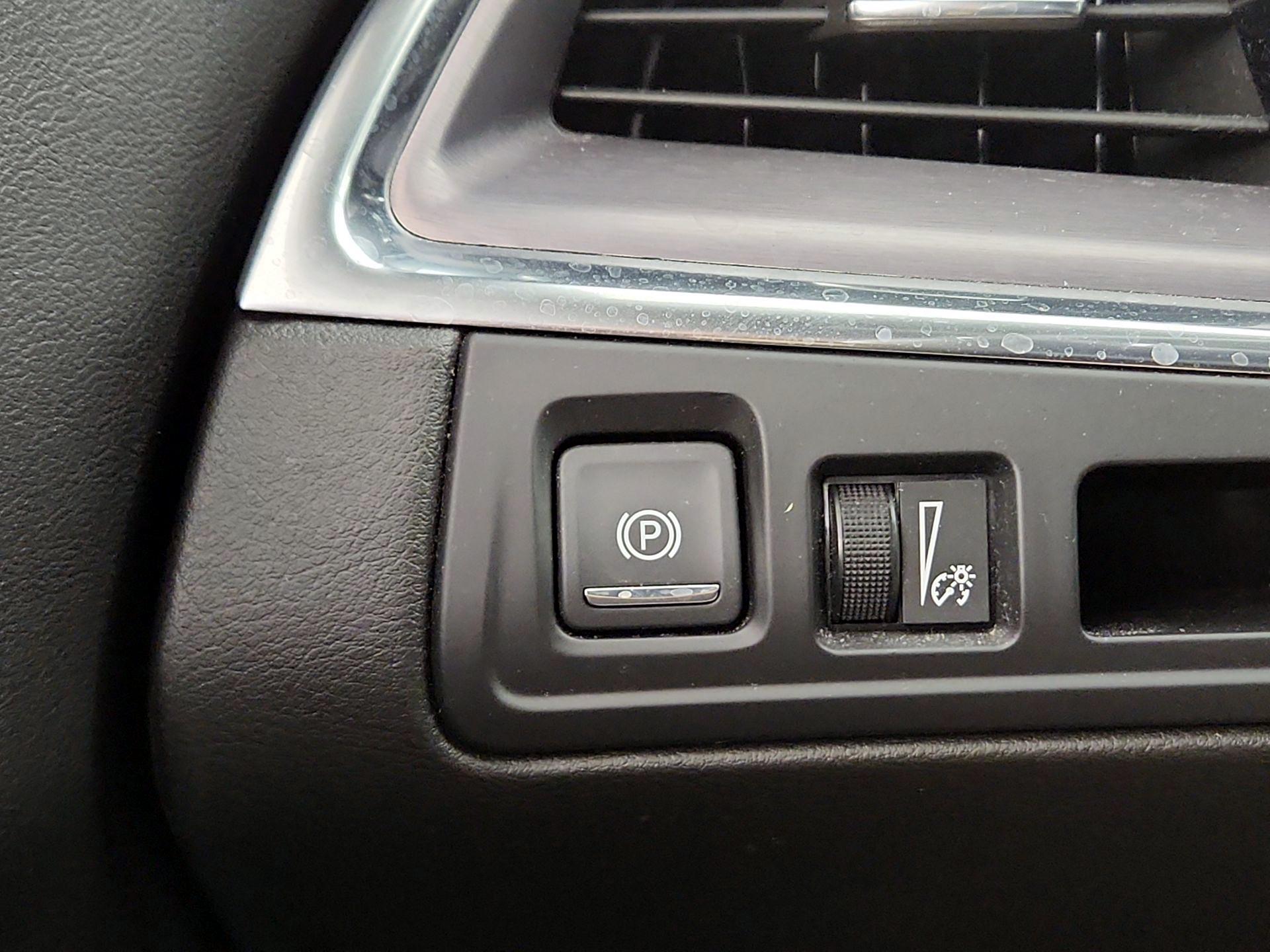 Thumbnail: 2020 Cadillac XT5 - 13