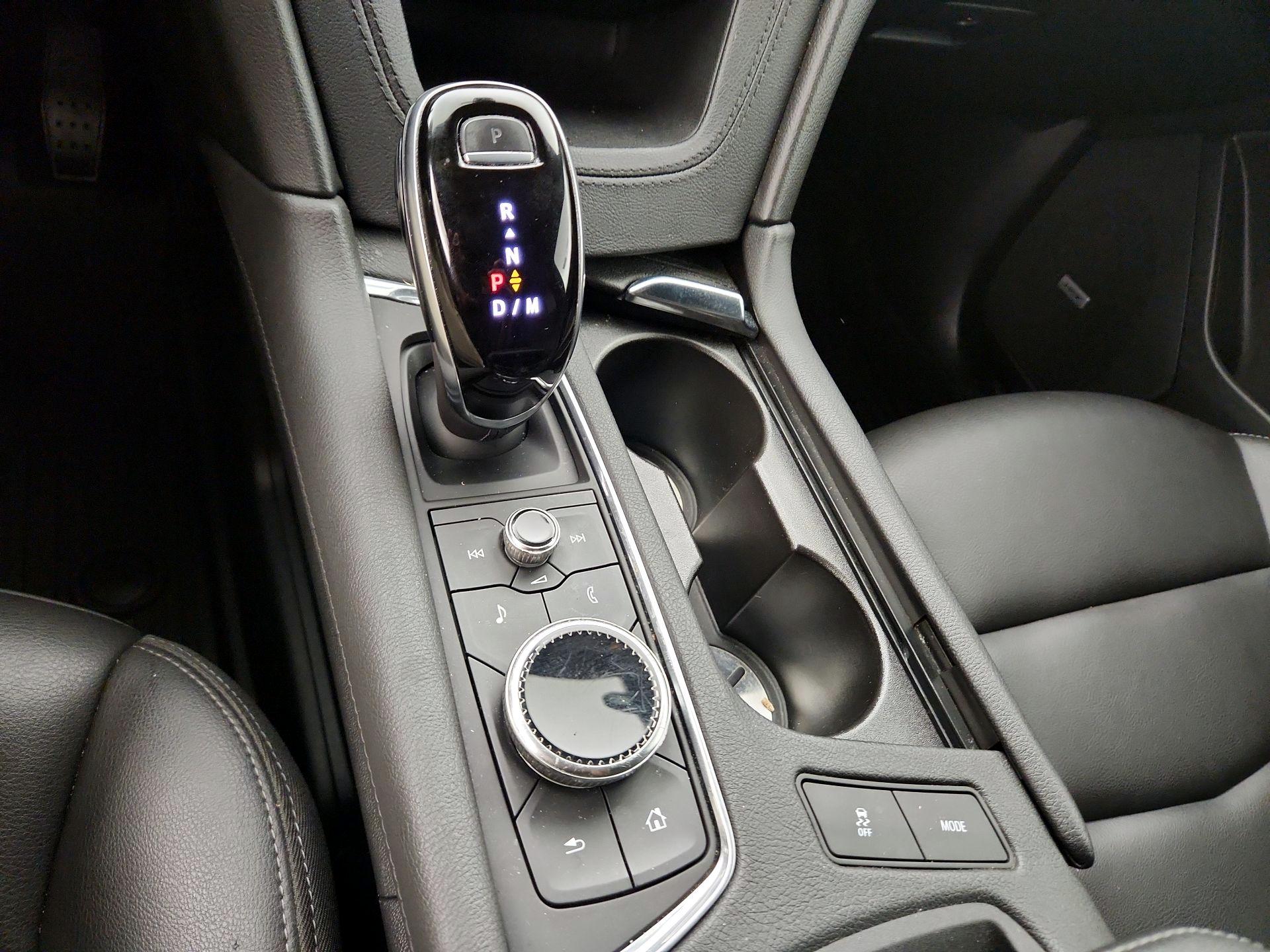 Thumbnail: 2020 Cadillac XT5 - 17