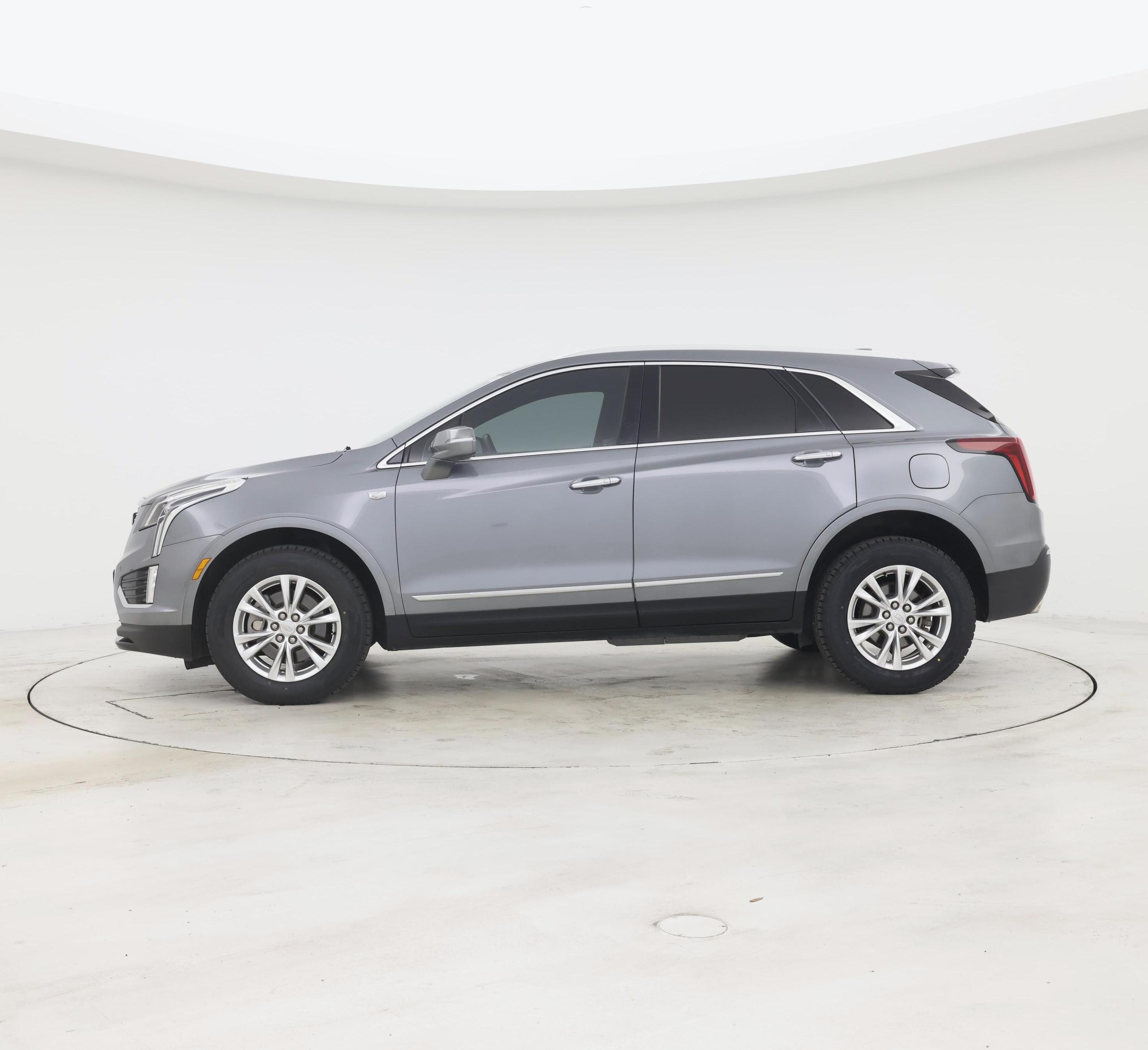 Thumbnail: 2020 Cadillac XT5 - 3
