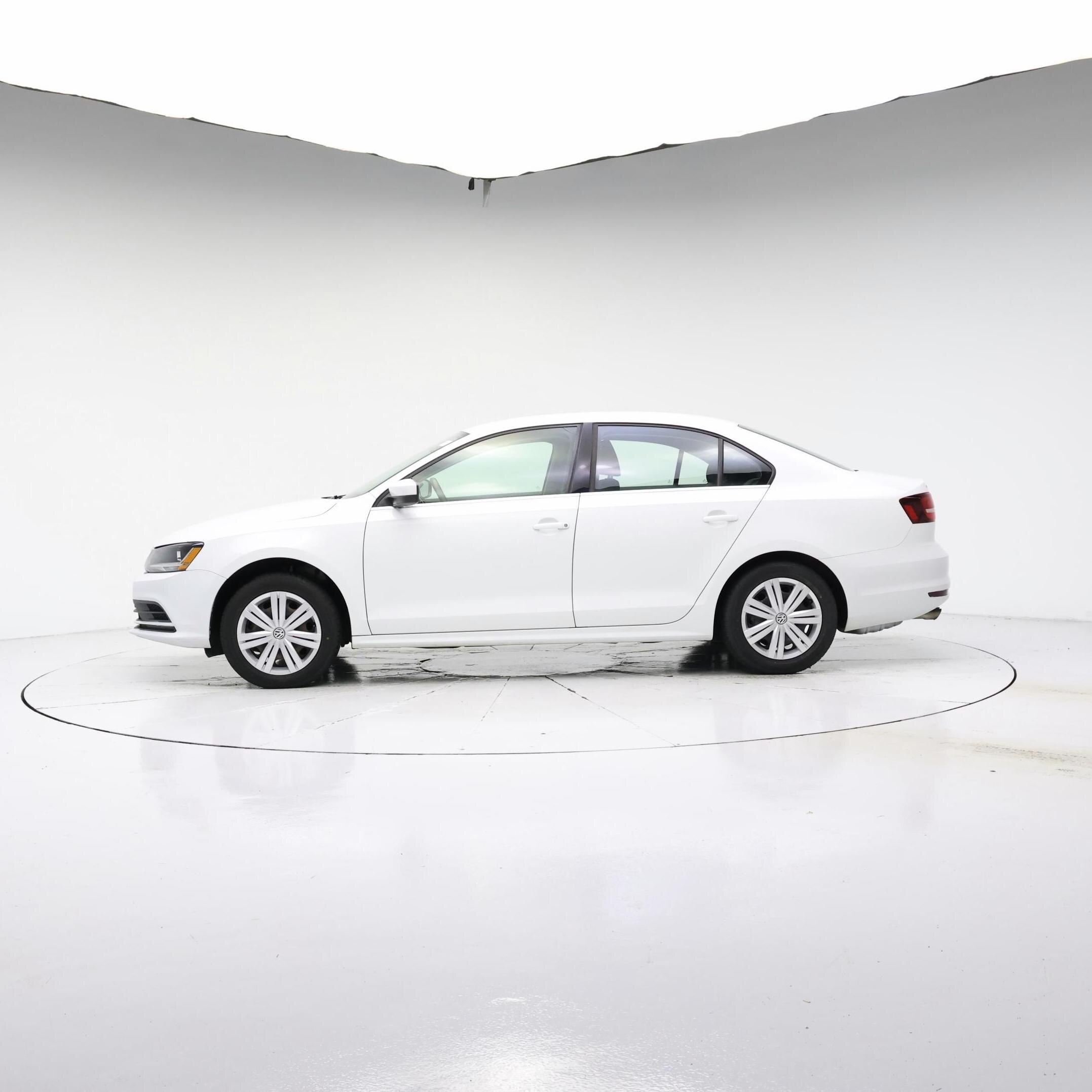 Thumbnail: 2017 Volkswagen Jetta - 3