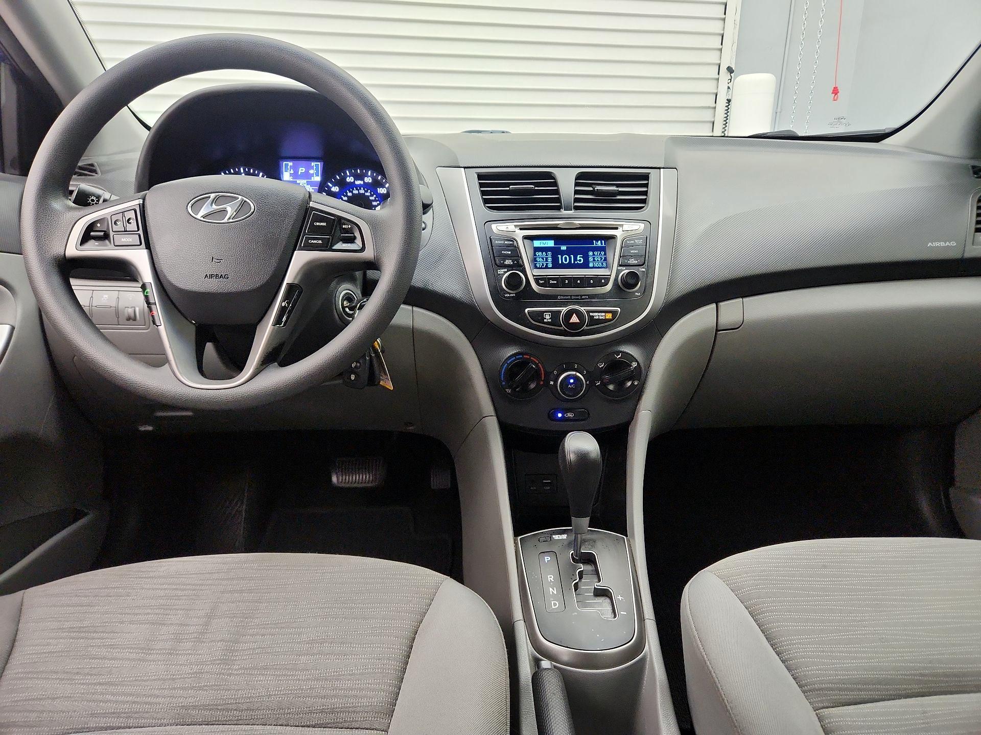 Thumbnail: 2016 Hyundai Accent - 9