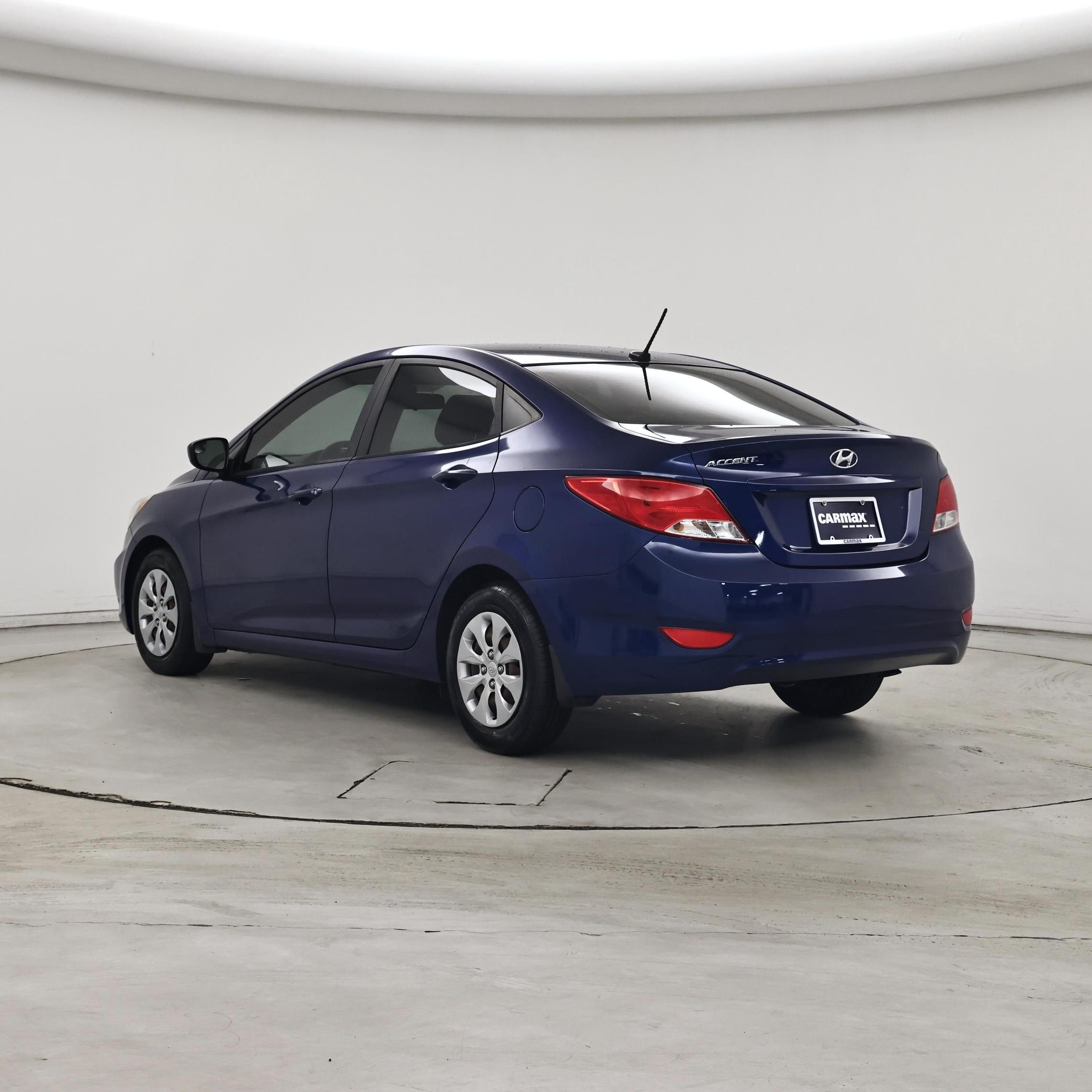 Thumbnail: 2016 Hyundai Accent - 2