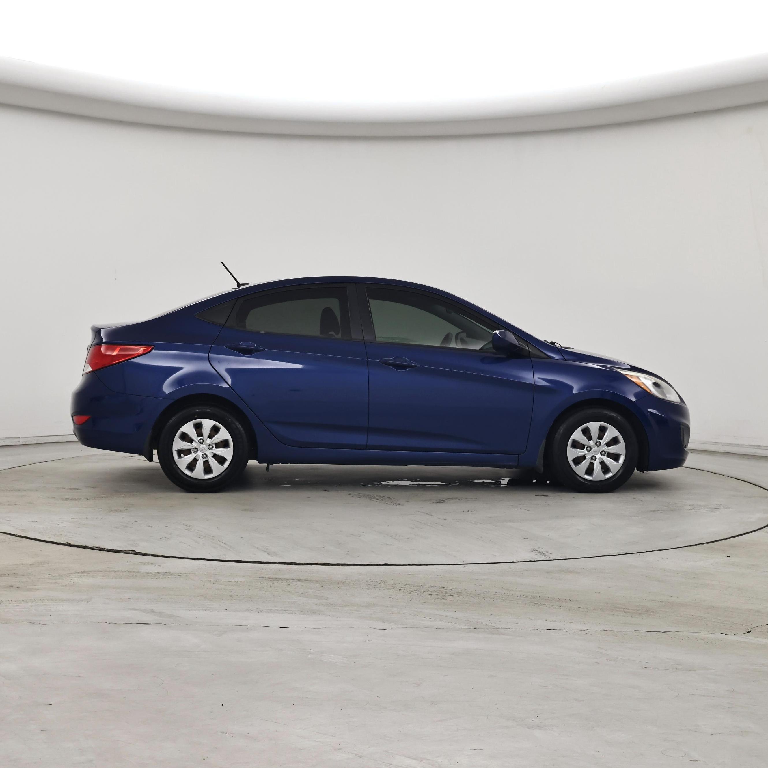Thumbnail: 2016 Hyundai Accent - 7