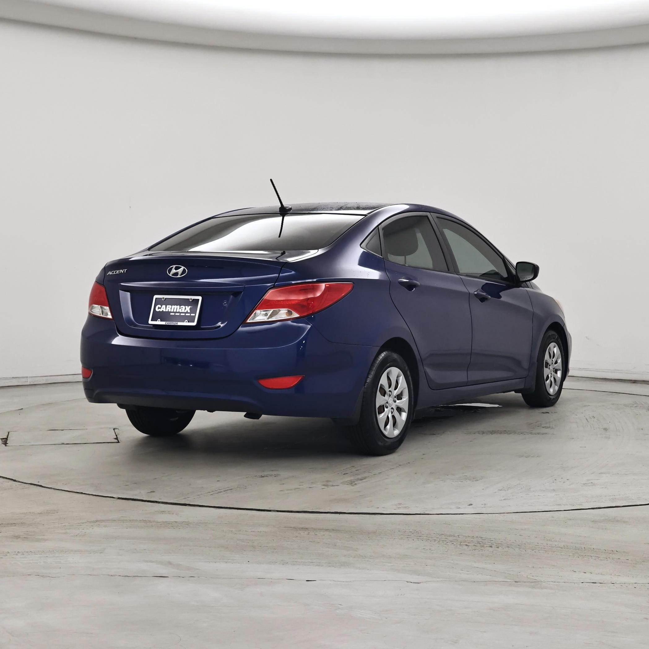 Thumbnail: 2016 Hyundai Accent - 8