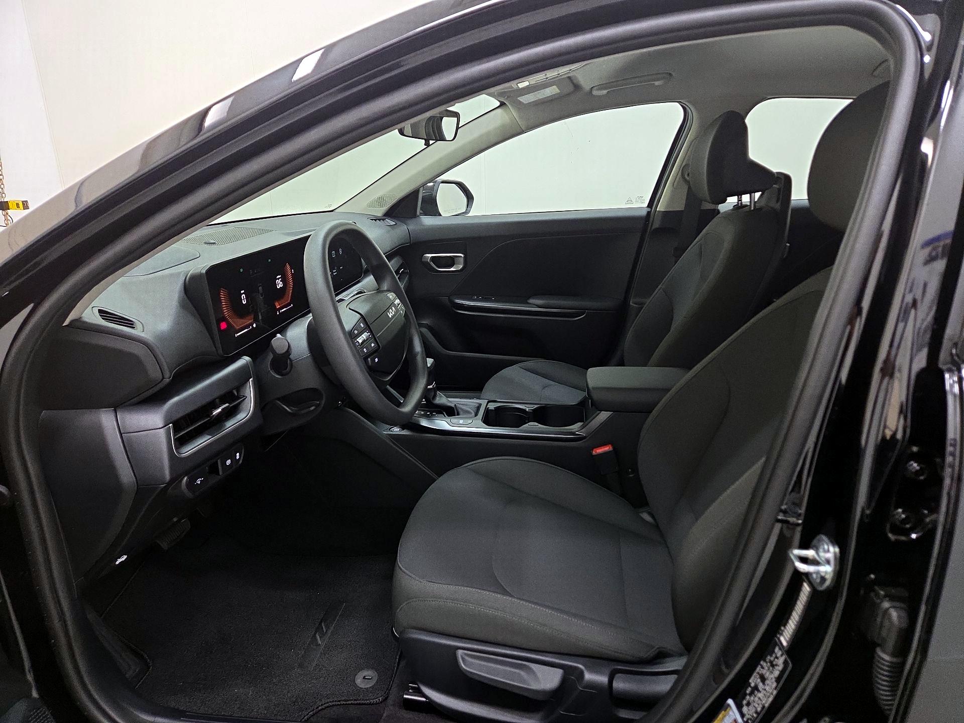 Thumbnail: 2026 Kia K4 - 11