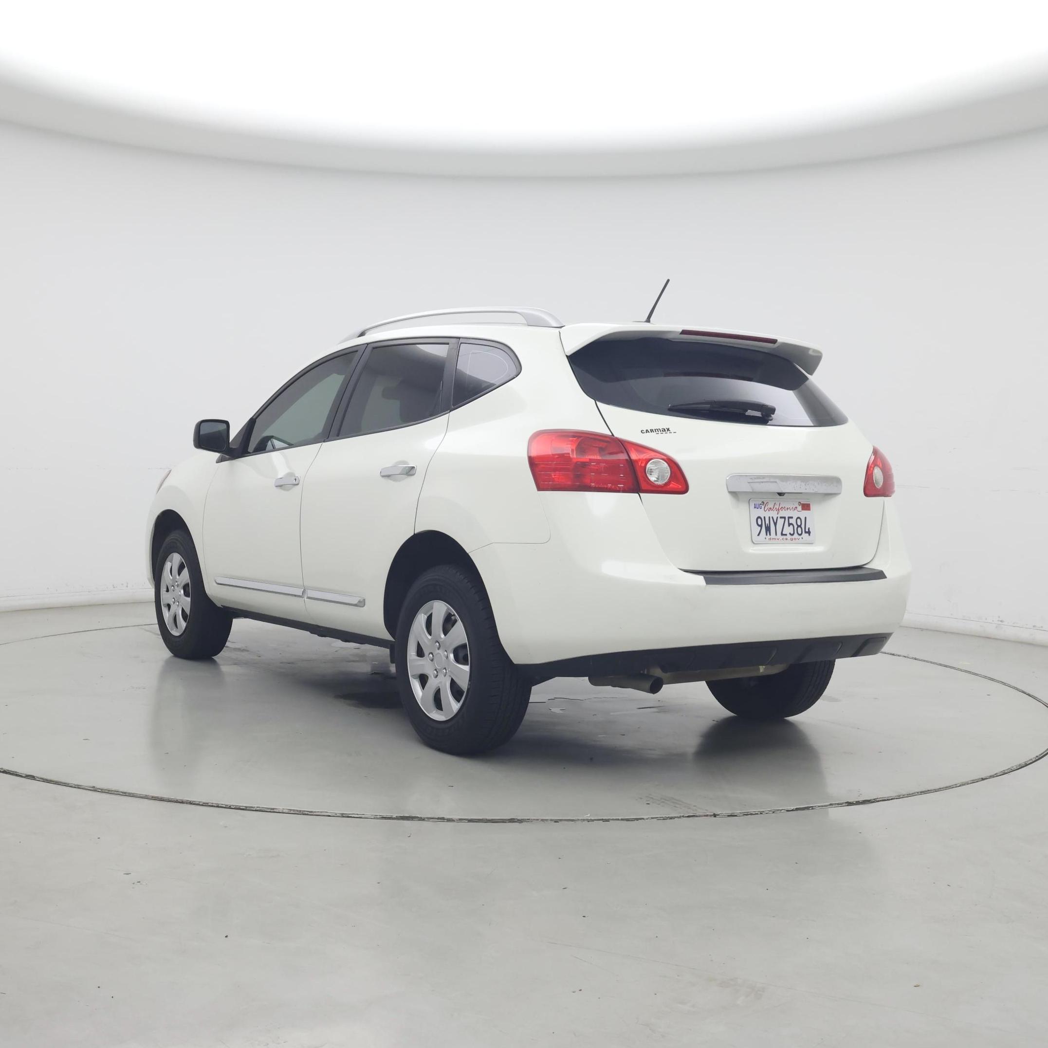 Thumbnail: 2015 Nissan Rogue - 2
