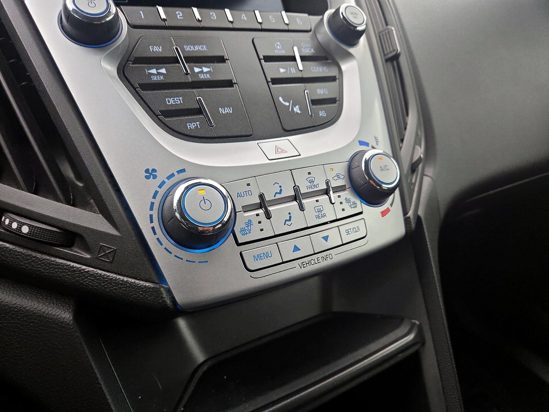Thumbnail: 2016 Chevrolet Equinox - 16