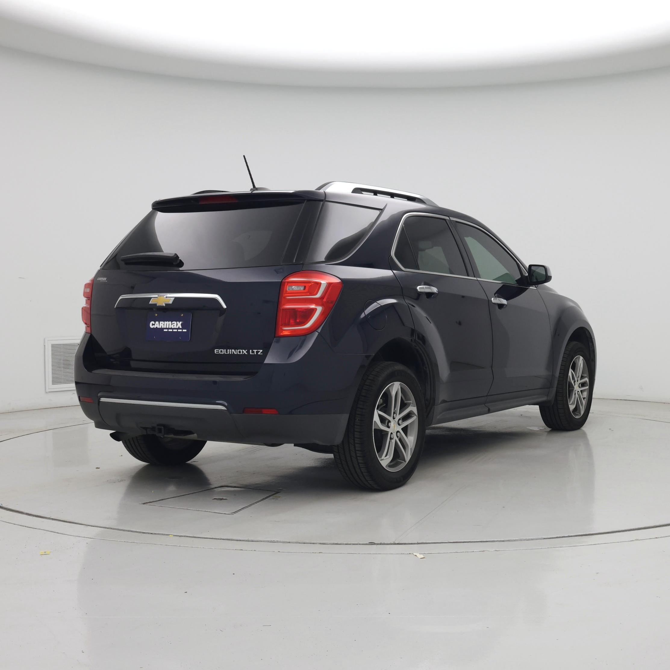 Thumbnail: 2016 Chevrolet Equinox - 8