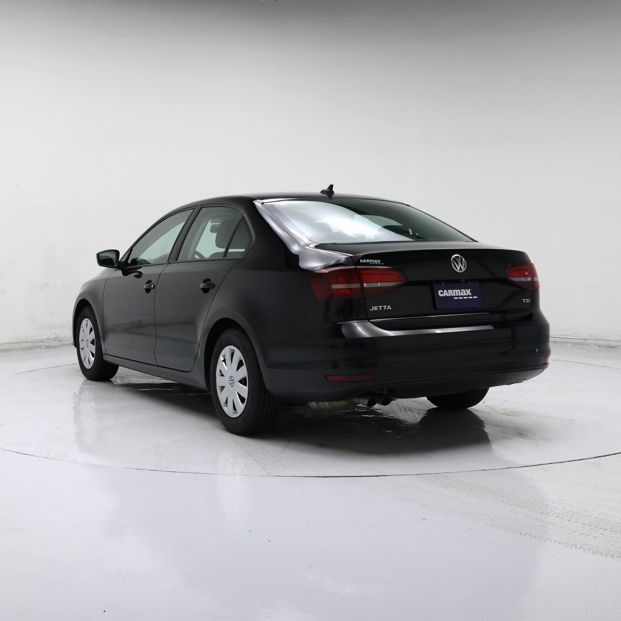Thumbnail: 2016 Volkswagen Jetta - 2