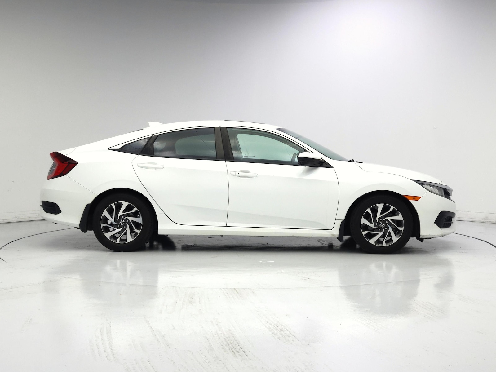 2018 Honda Civic EX - Photo 8