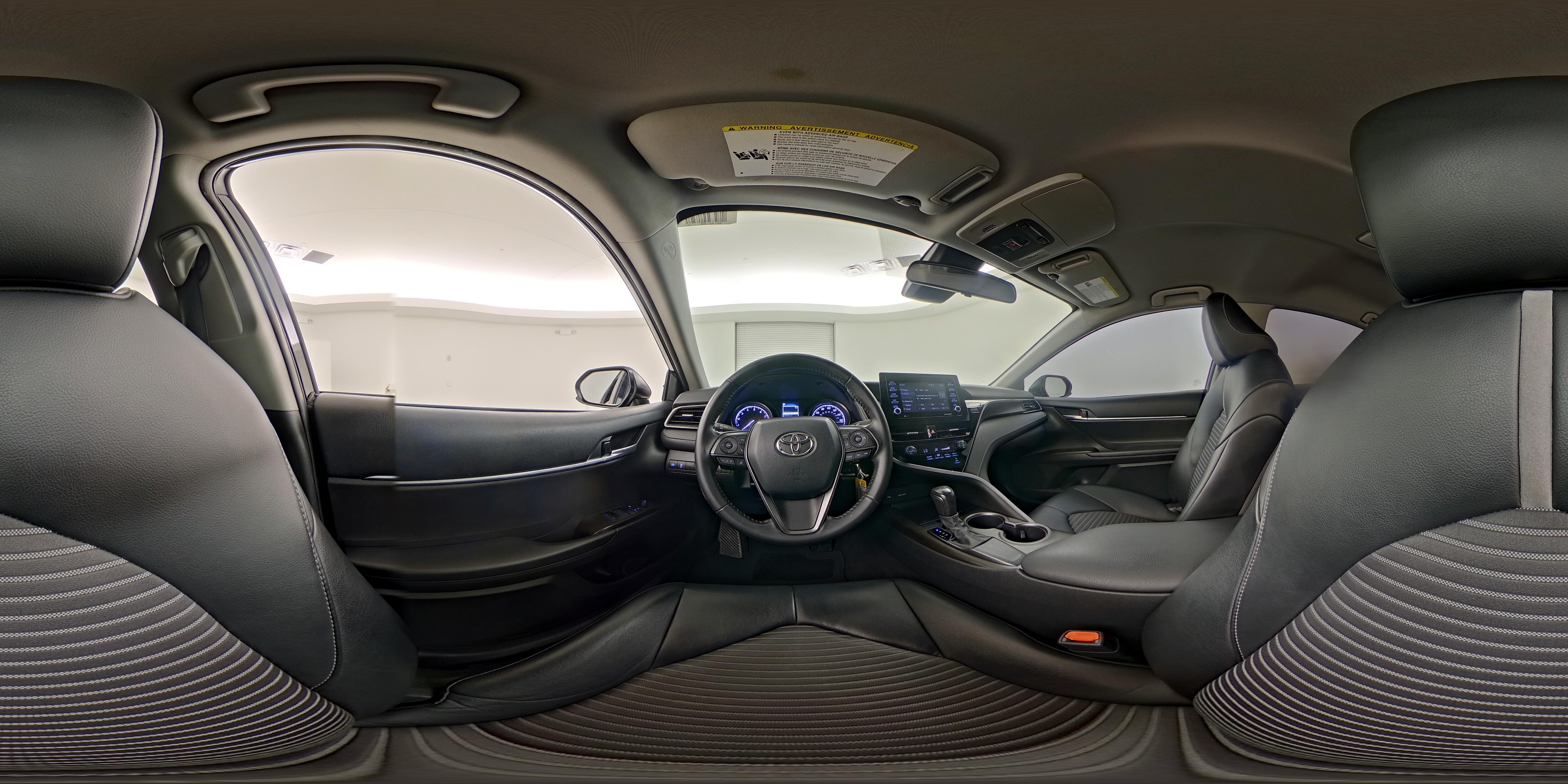 2021 Toyota Camry SE - Photo 26