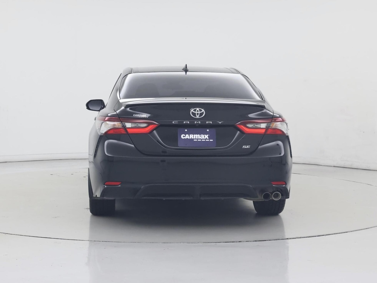 2021 Toyota Camry SE - Photo 7