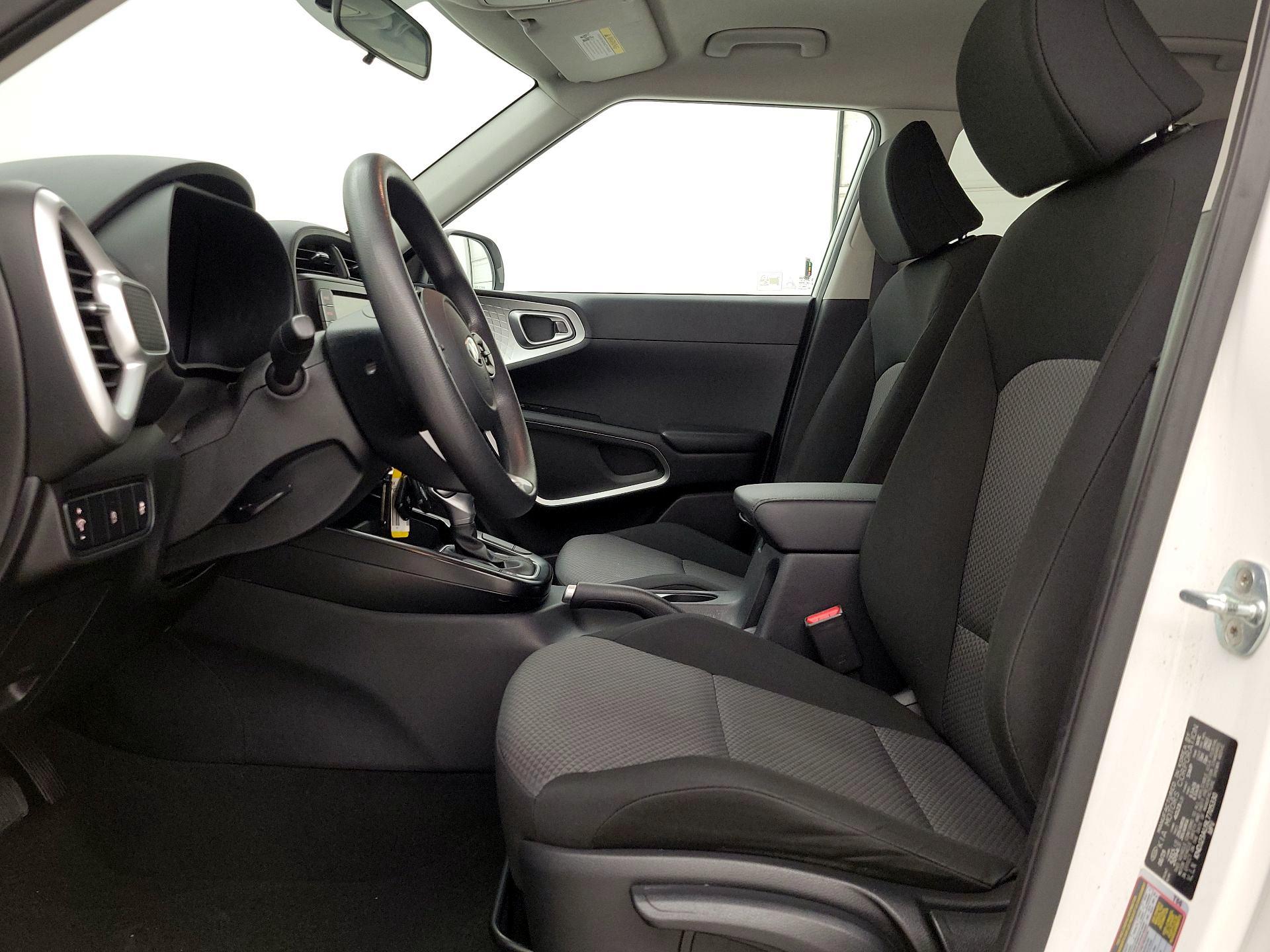 Thumbnail: 2020 Kia Soul - 11