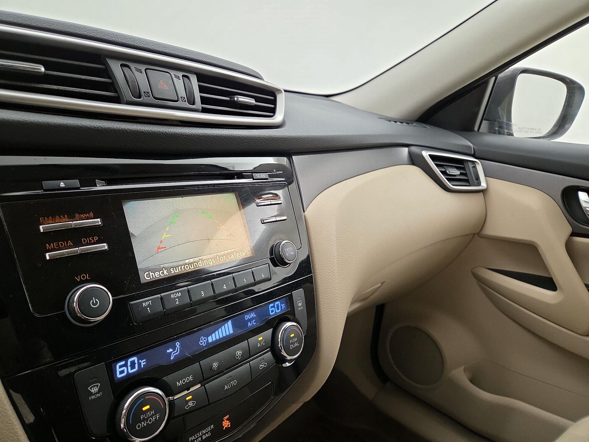 Thumbnail: 2014 Nissan Rogue - 13