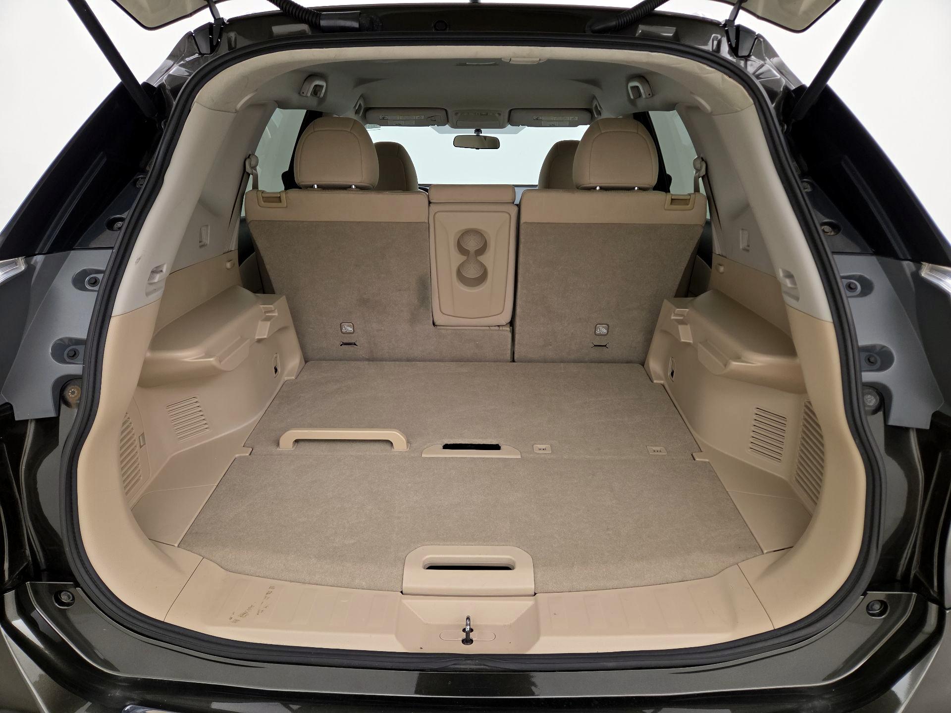 Thumbnail: 2014 Nissan Rogue - 19