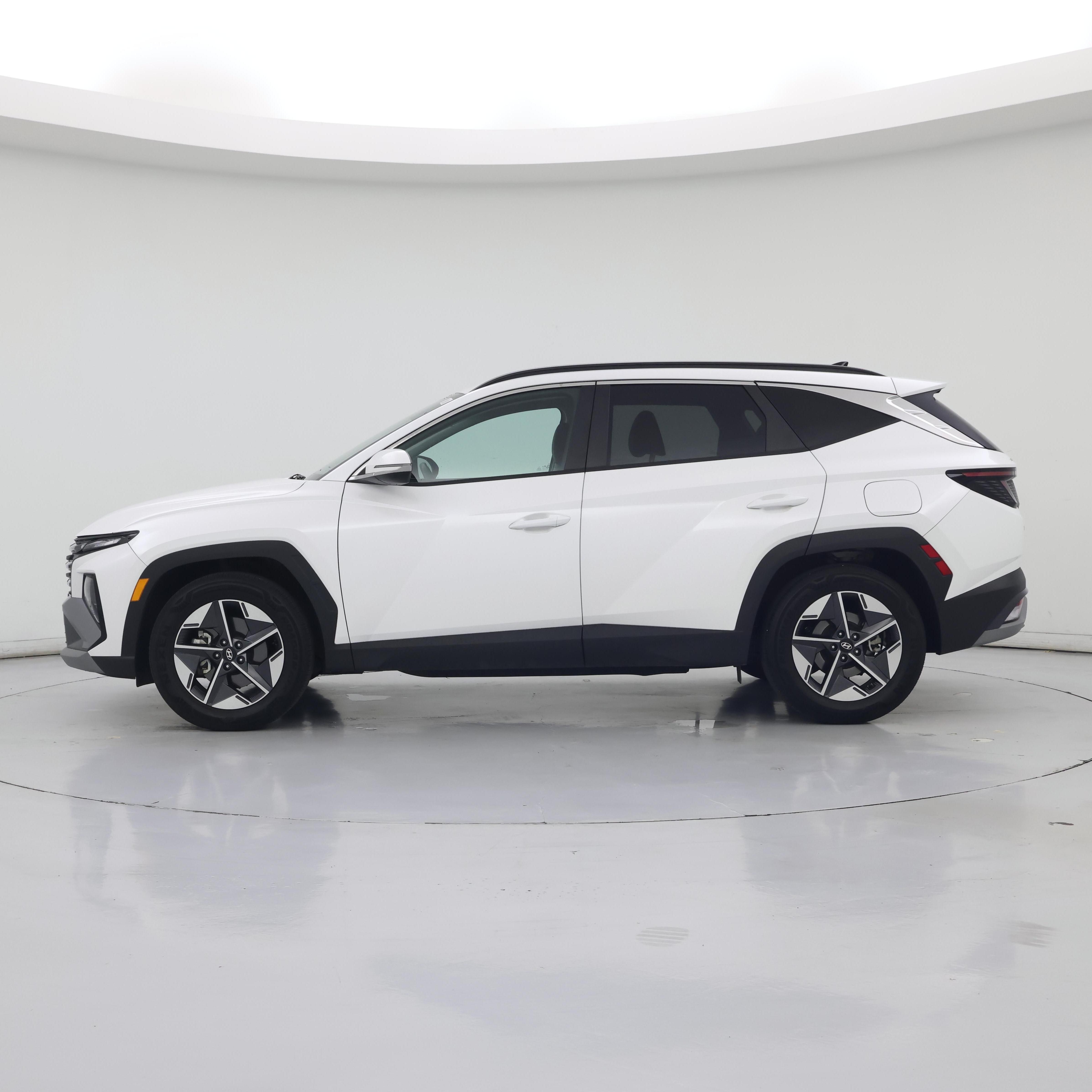 Thumbnail: 2025 Hyundai Tucson - 3