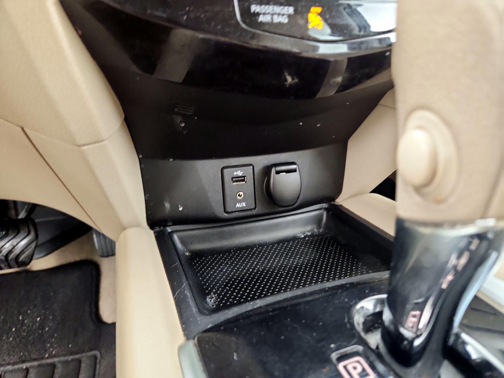 Thumbnail: 2015 Nissan Rogue - 18