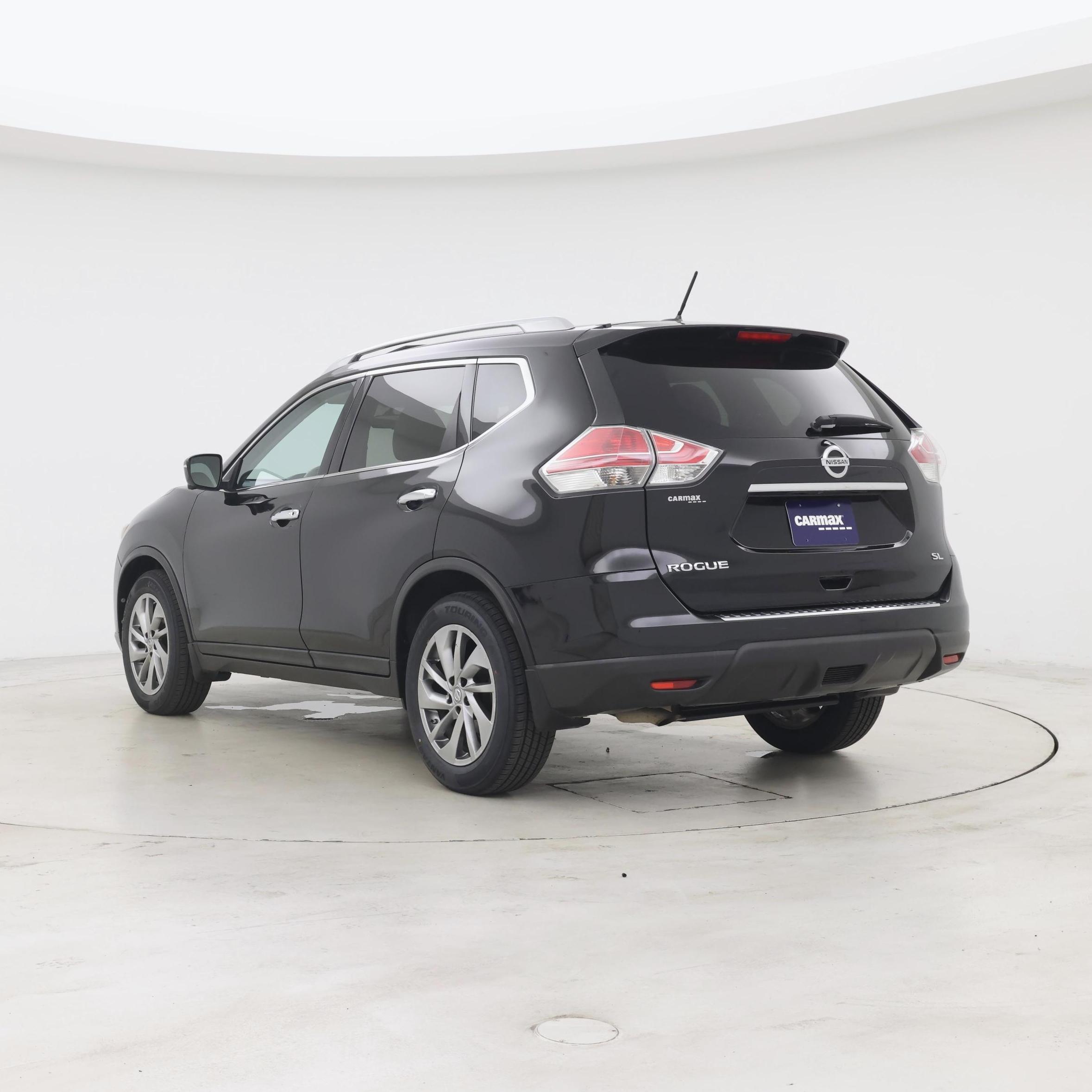 Thumbnail: 2015 Nissan Rogue - 2