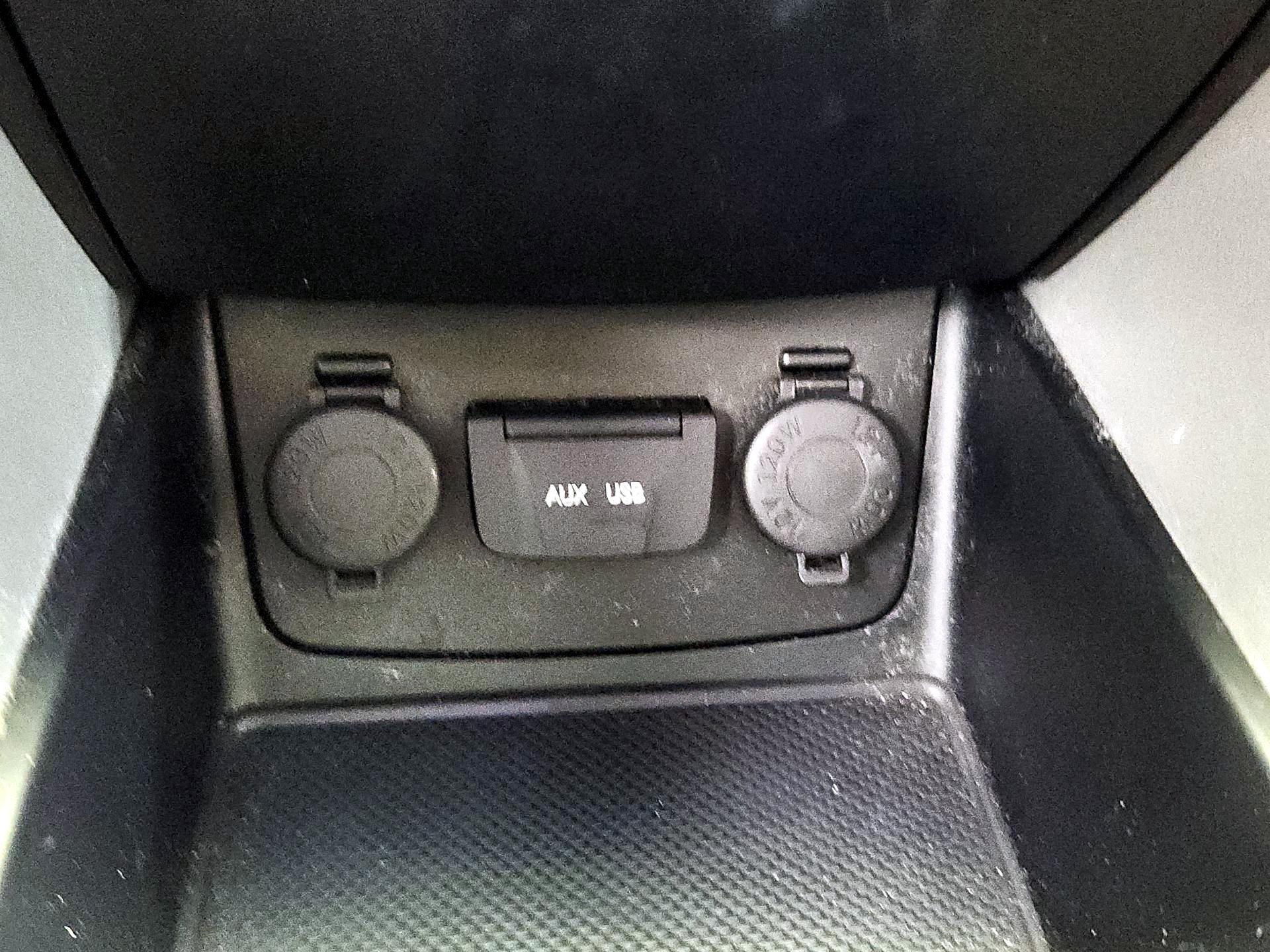 Thumbnail: 2014 Hyundai Sonata - 18
