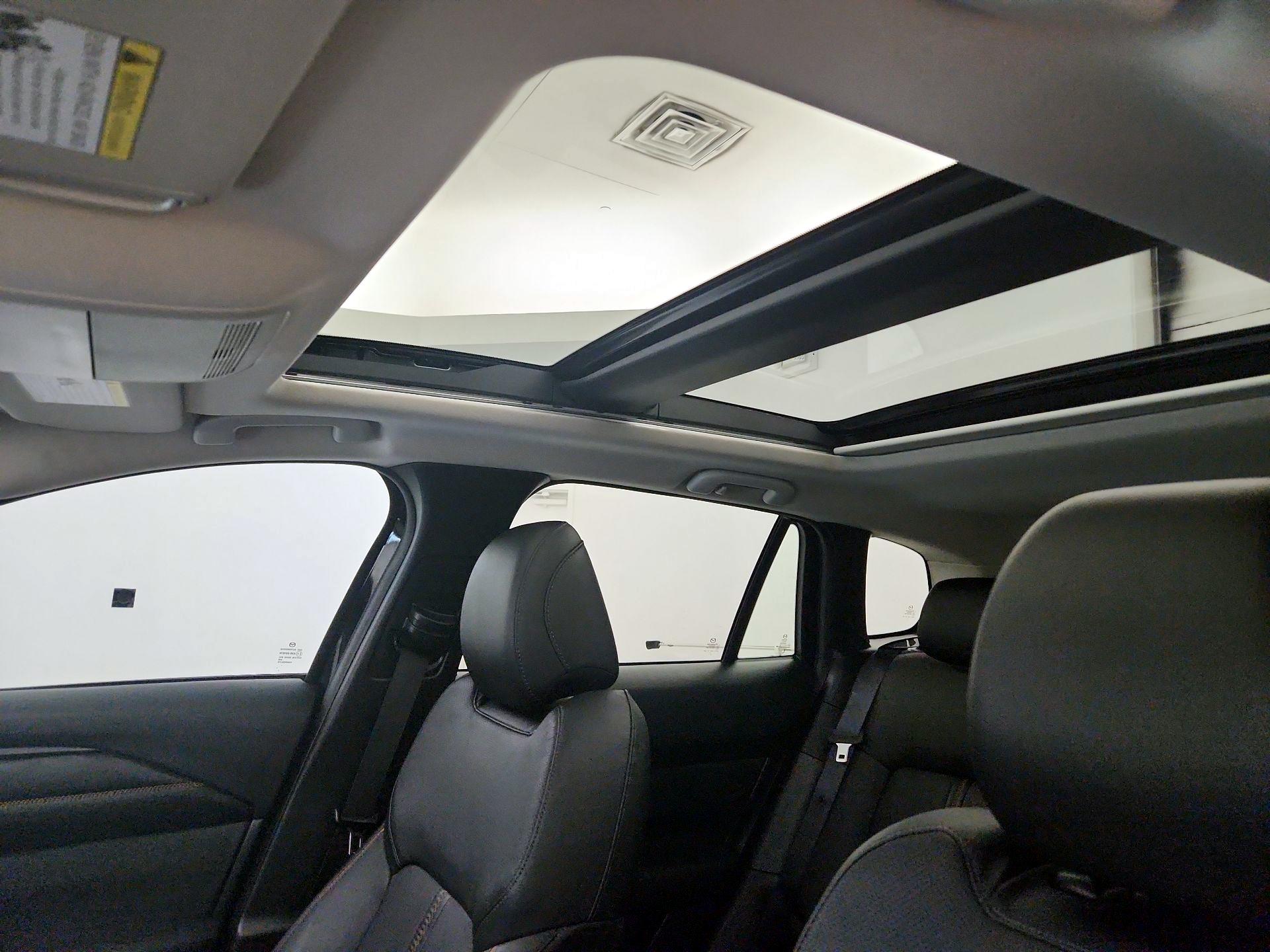 Thumbnail: 2025 Mazda CX-50 - 19